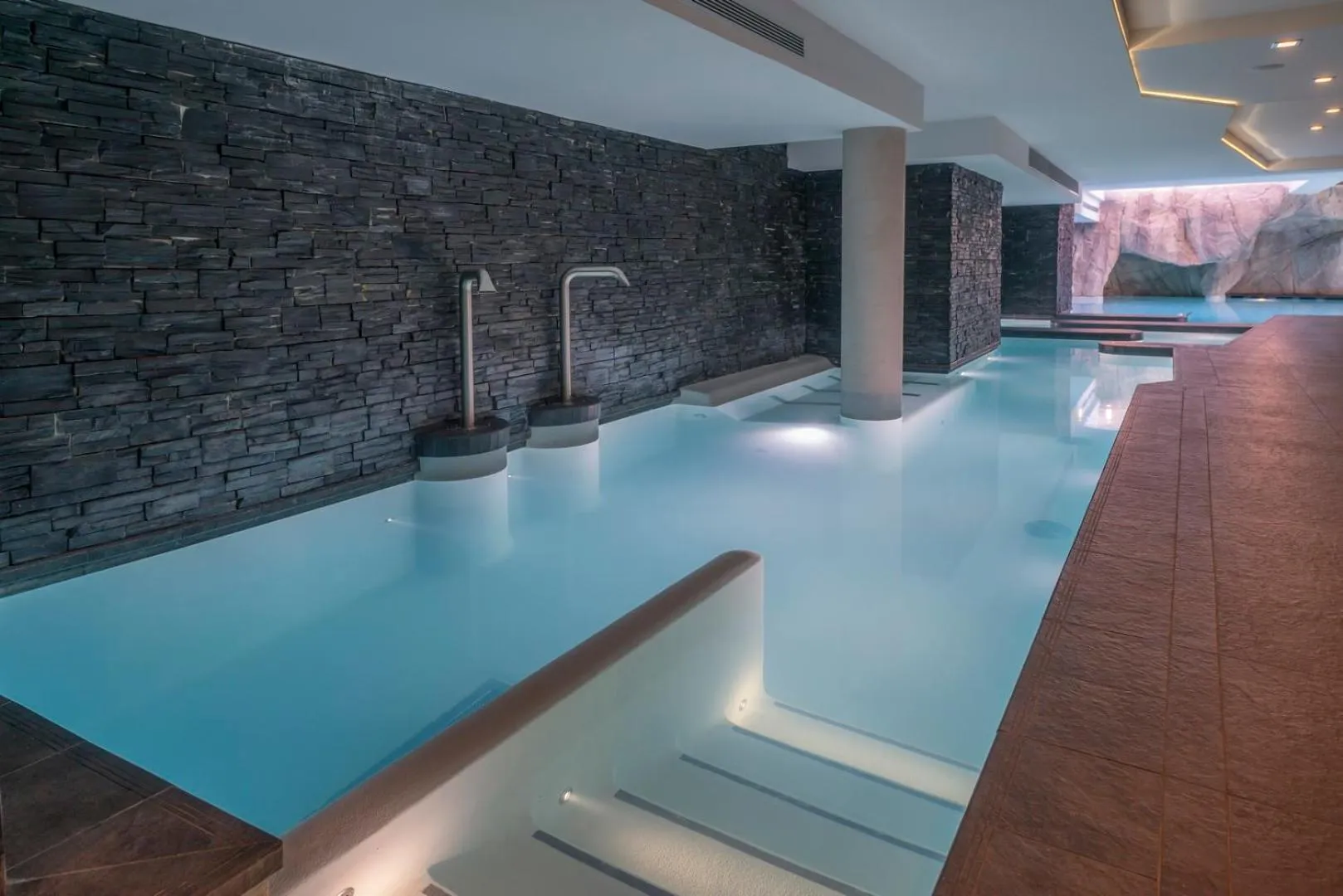 Swimming pool in Le Kaïla