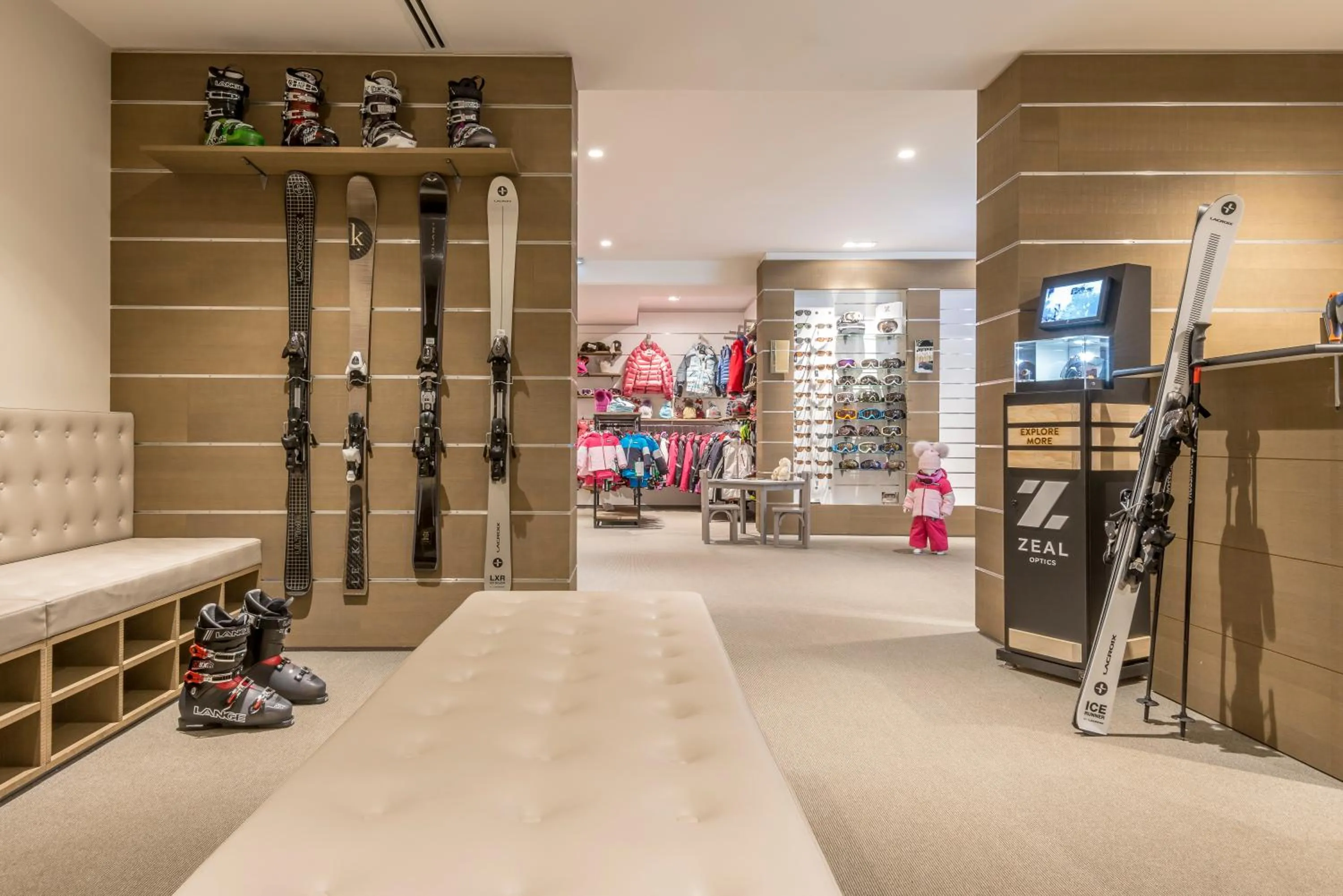 On-site shops in Le Kaïla