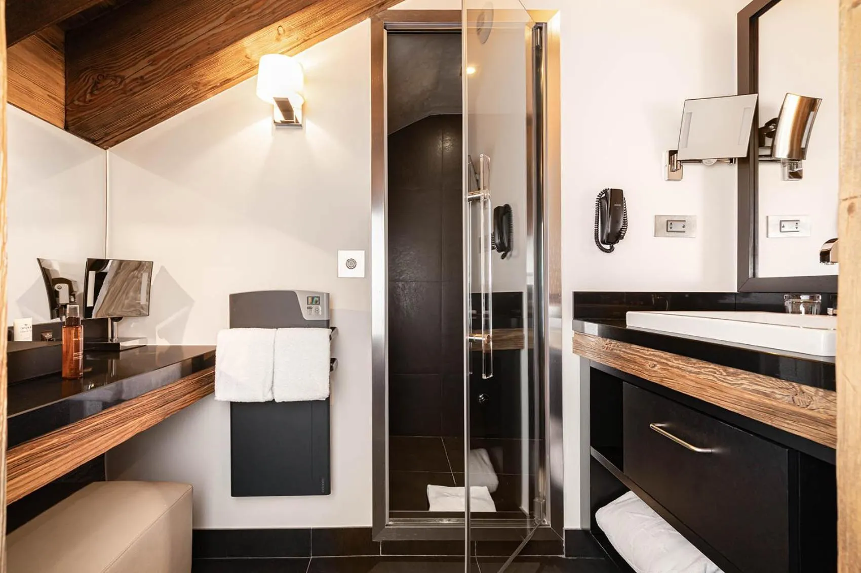 Bathroom in Le Kaïla