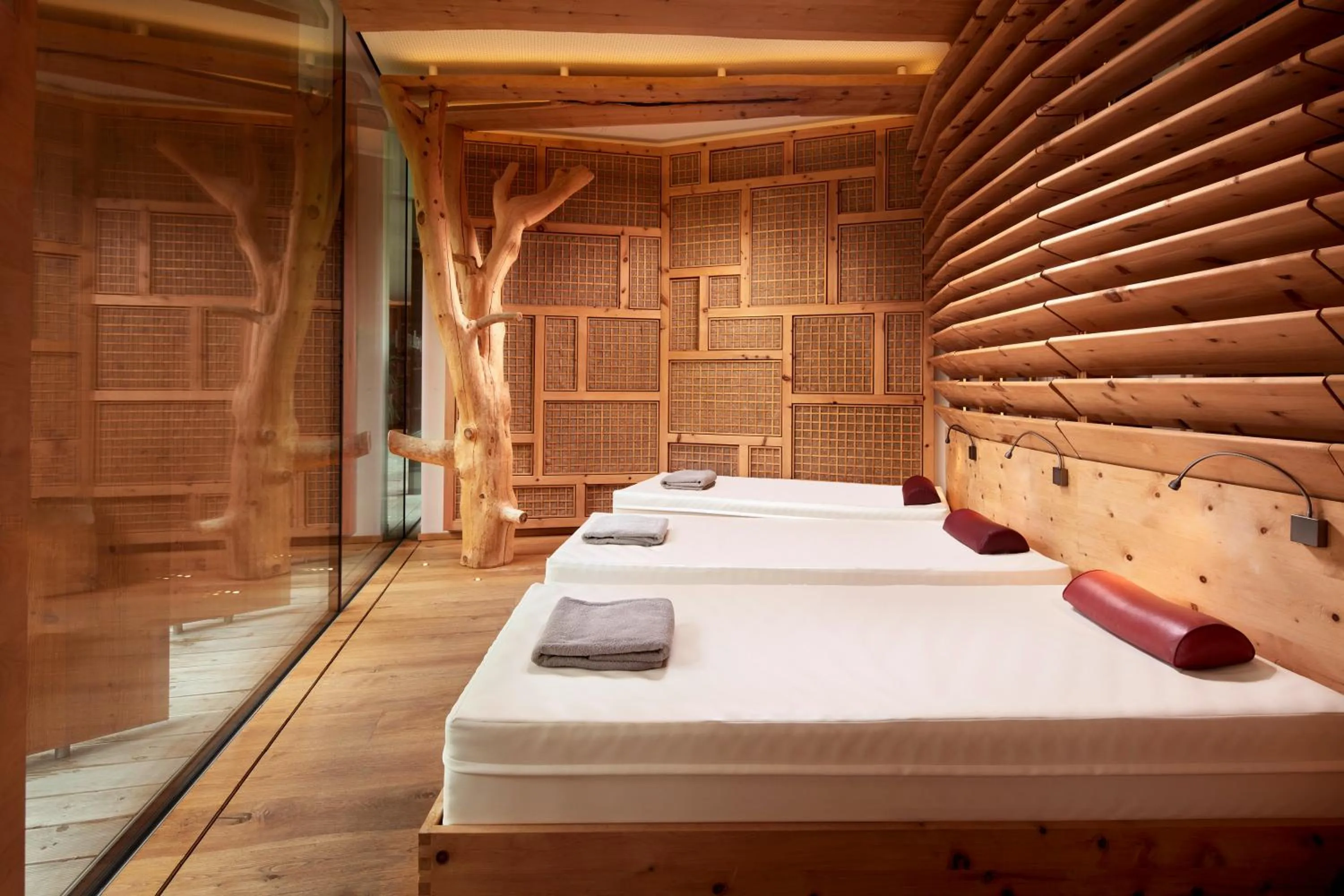 Spa and wellness centre/facilities, Bed in Engels Park