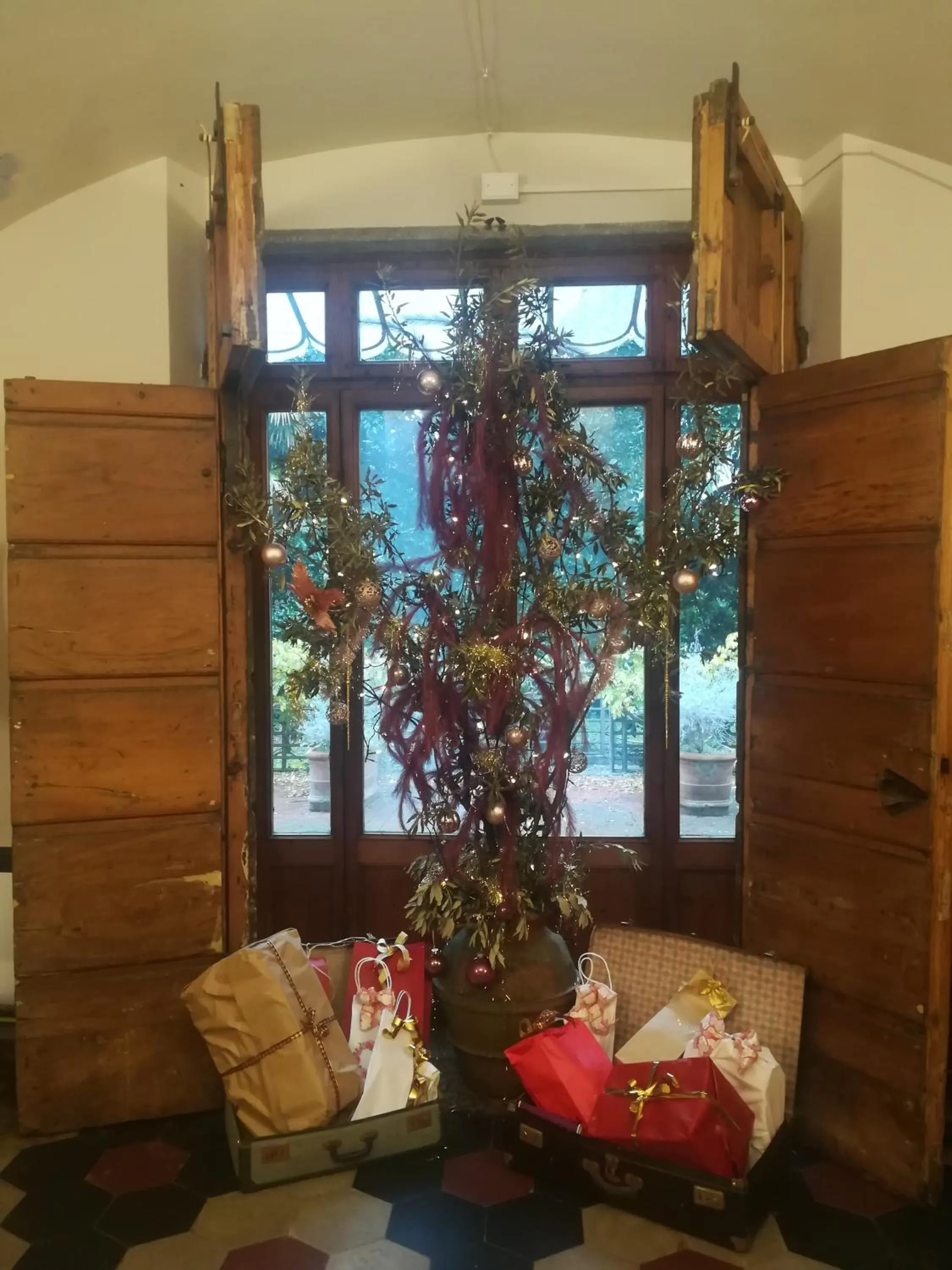 Villa La Dogana B&B di Charme - Historic Villa with a beautiful garden - private parking