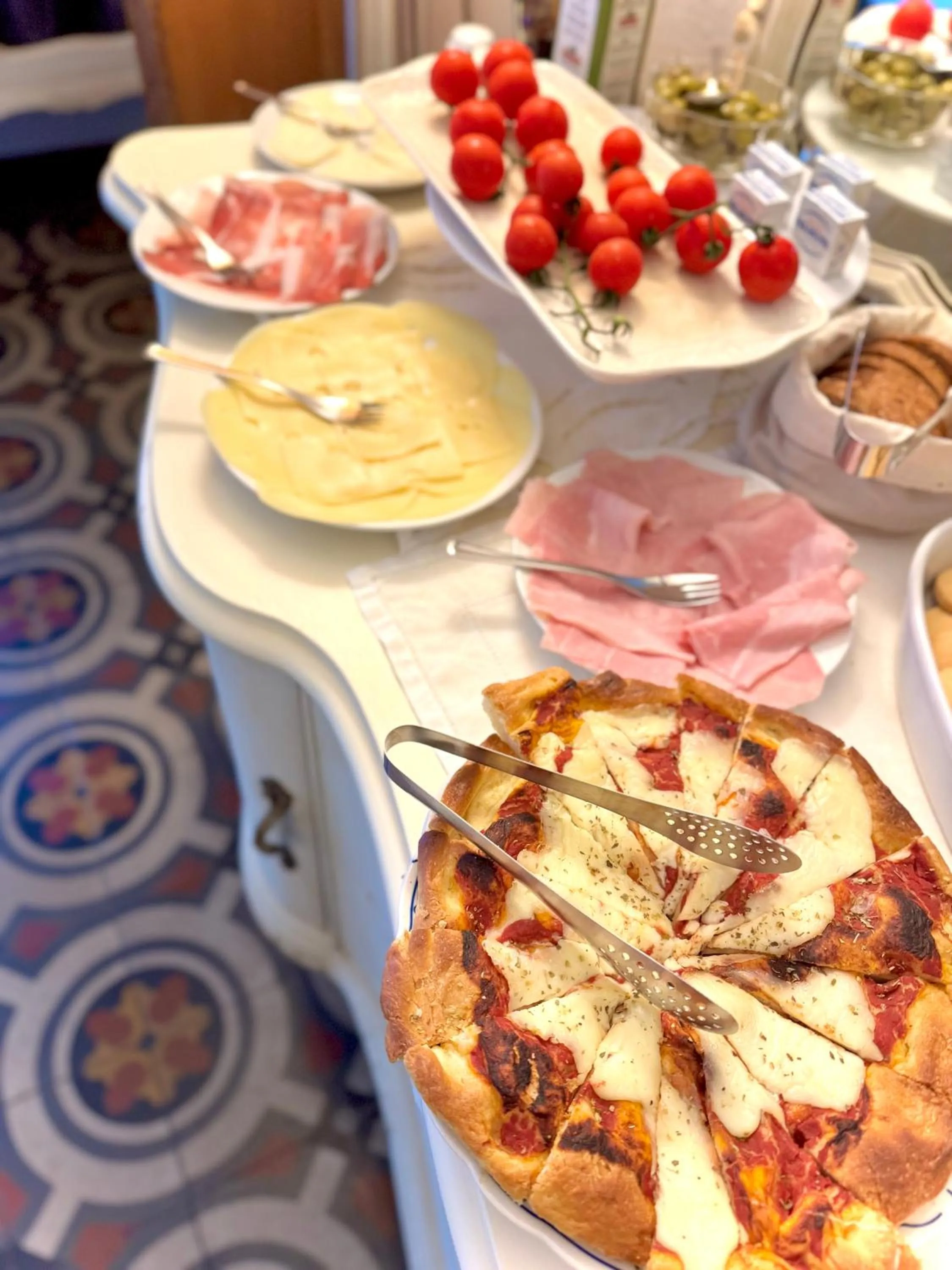 Villa La Dogana B&B di Charme - Historic Villa with a beautiful garden - private parking