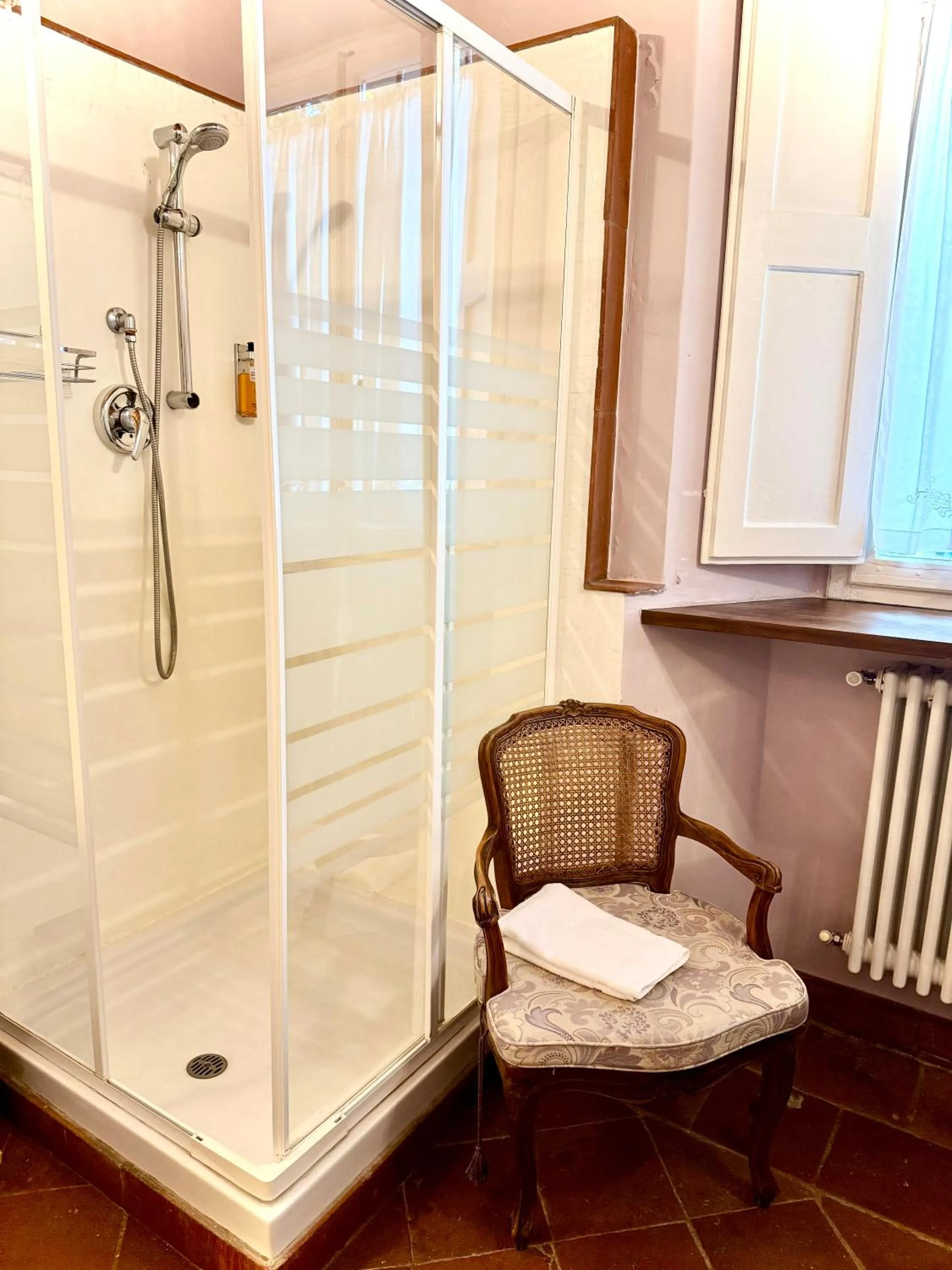 Villa La Dogana B&B di Charme - Historic Villa with a beautiful garden - private parking