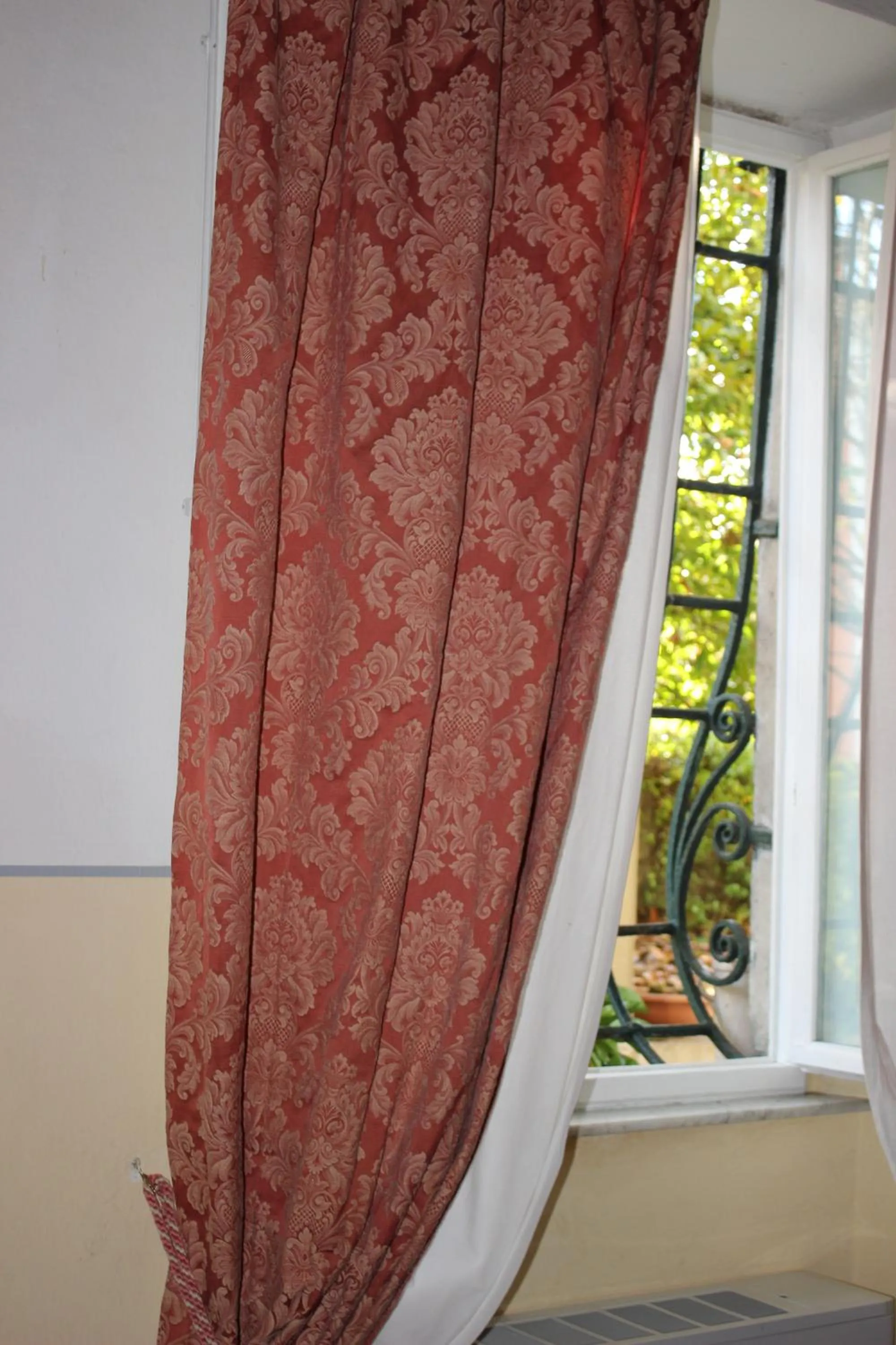 Decorative detail in Villa La Dogana B&B di Charme - Historic Villa with a beautiful garden - private parking