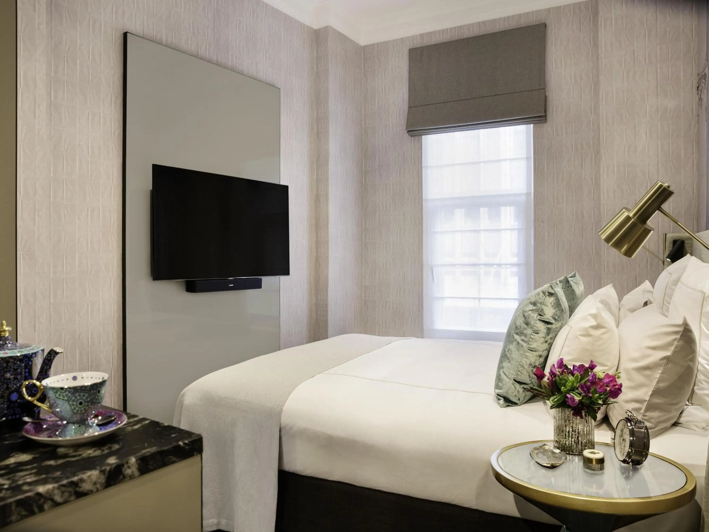 Bedroom, Bed in Fable Auckland, MGallery