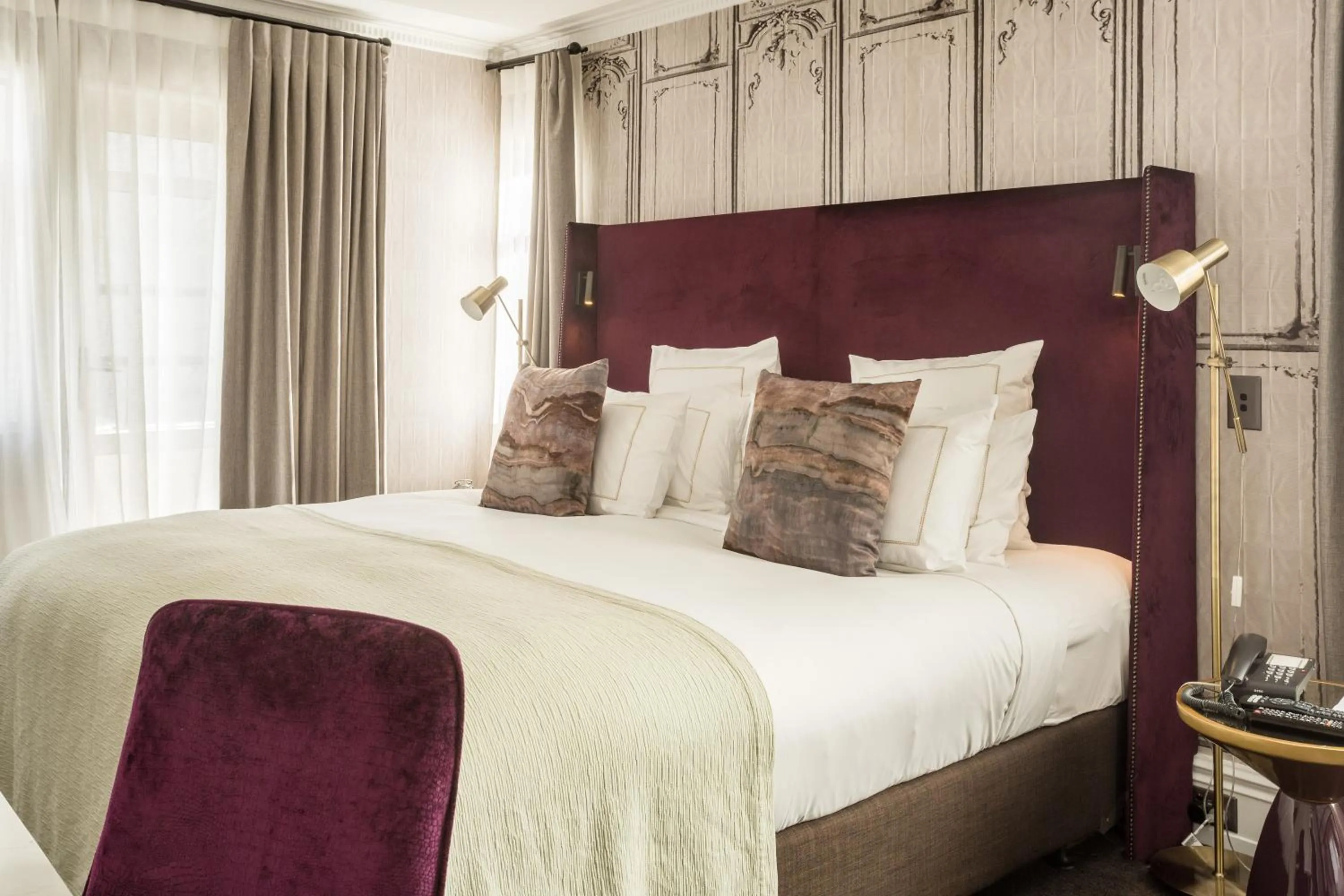 Bed in Fable Auckland, MGallery