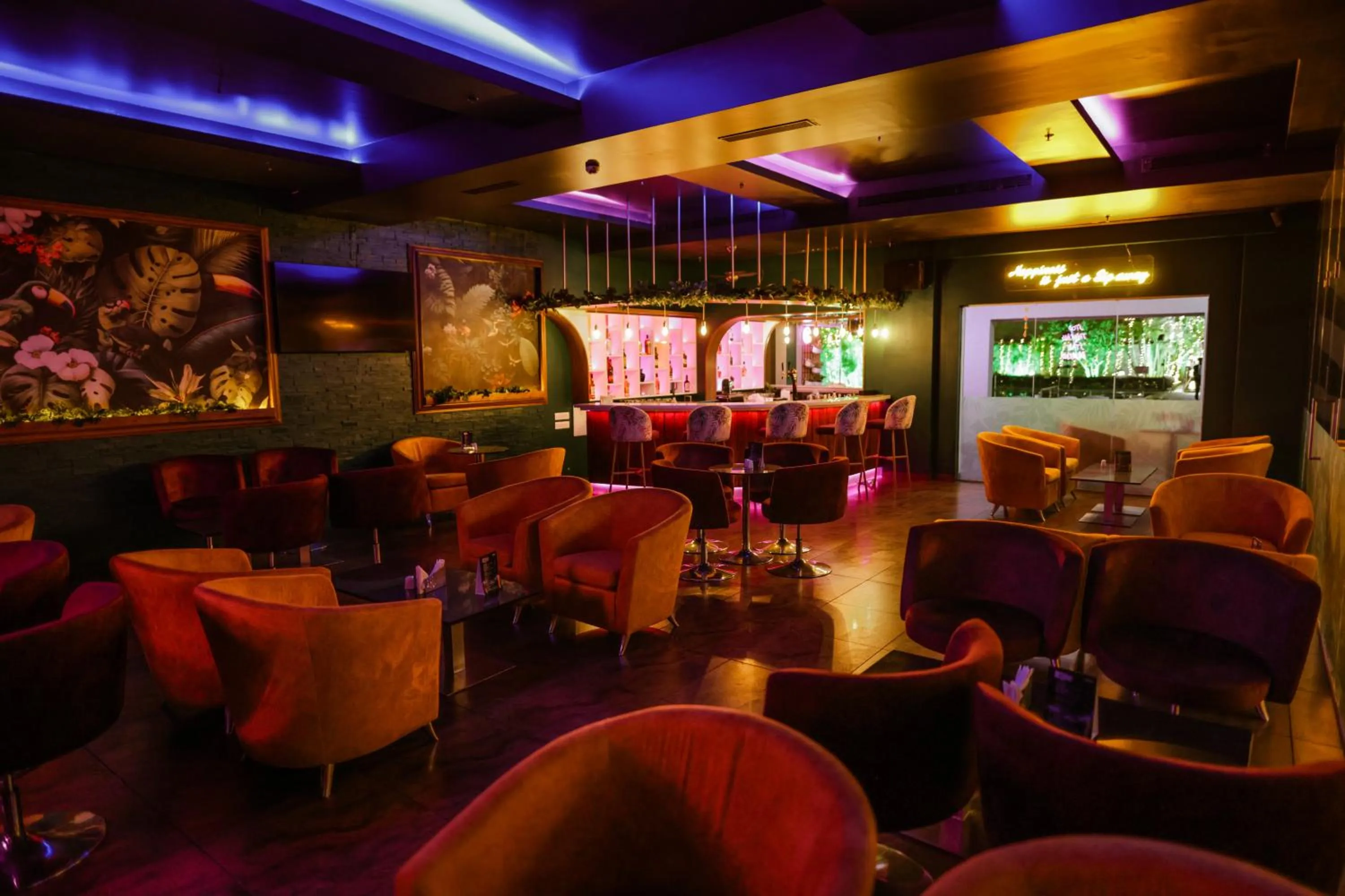 Lounge or bar in Wonderla Resort