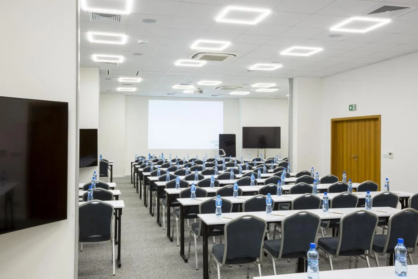 Meeting/conference room in Arche Residence Łódź