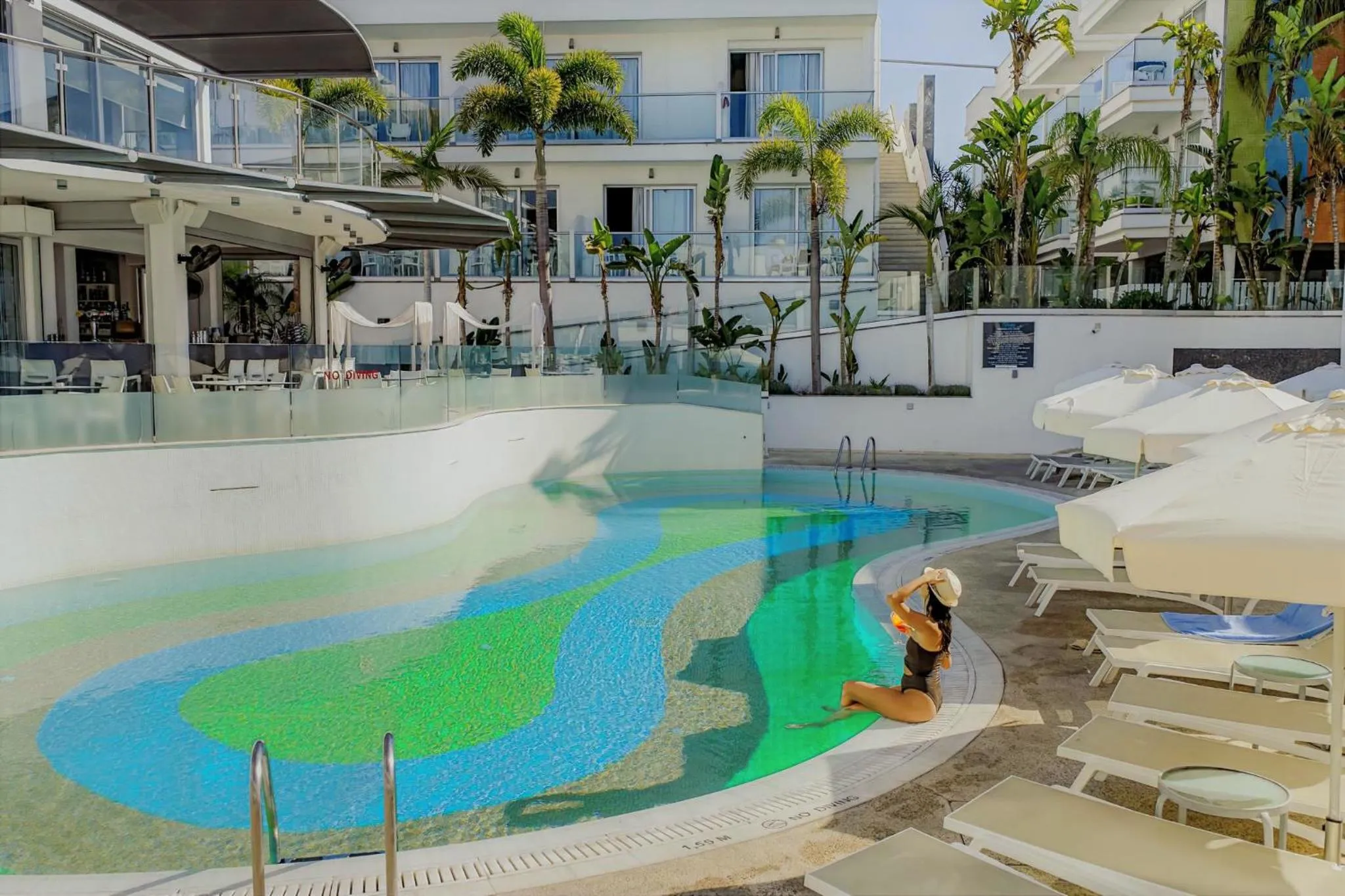 Property building in Tasia Maris Oasis