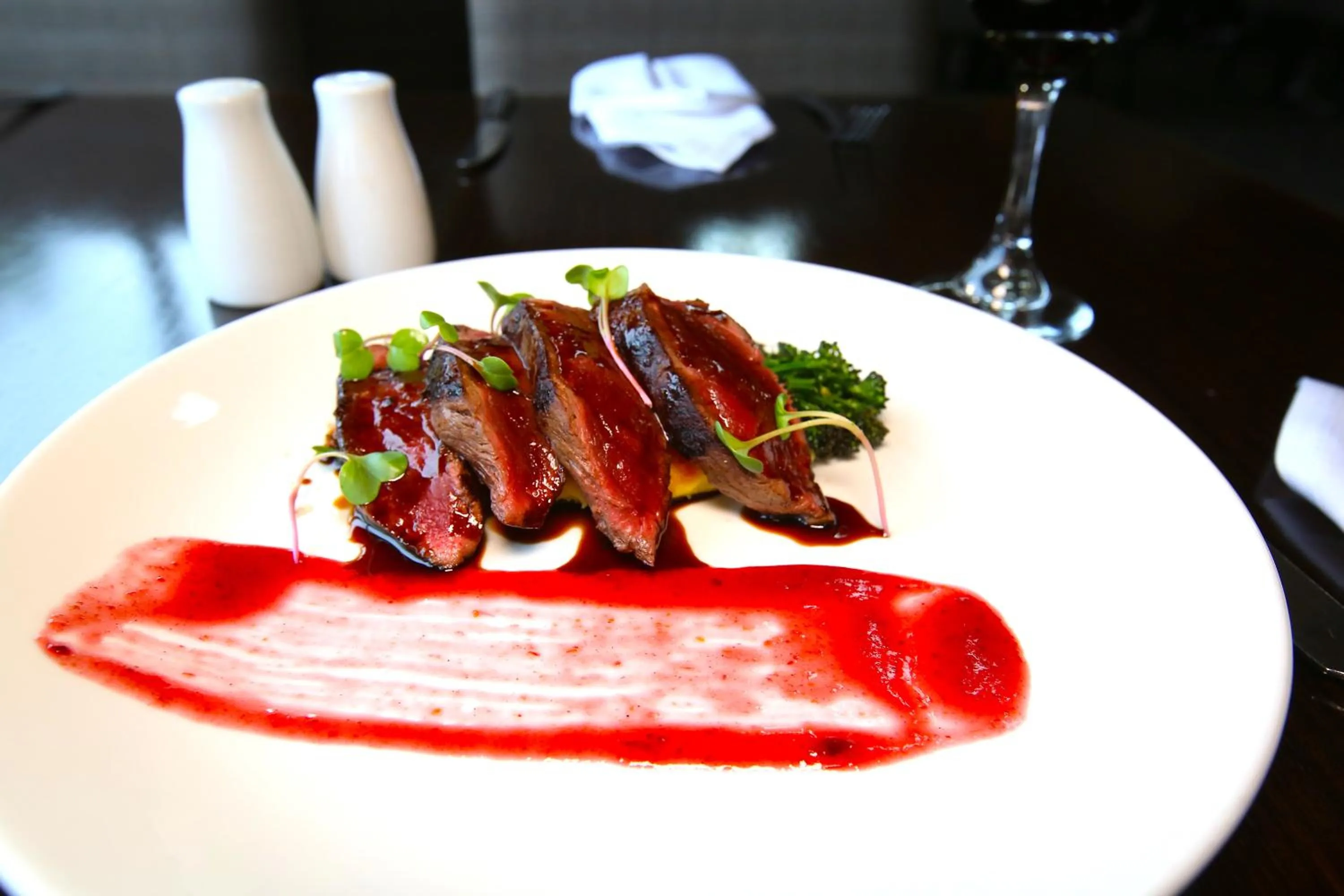 Restaurant/places to eat in Dunedin Leisure Lodge - Distinction