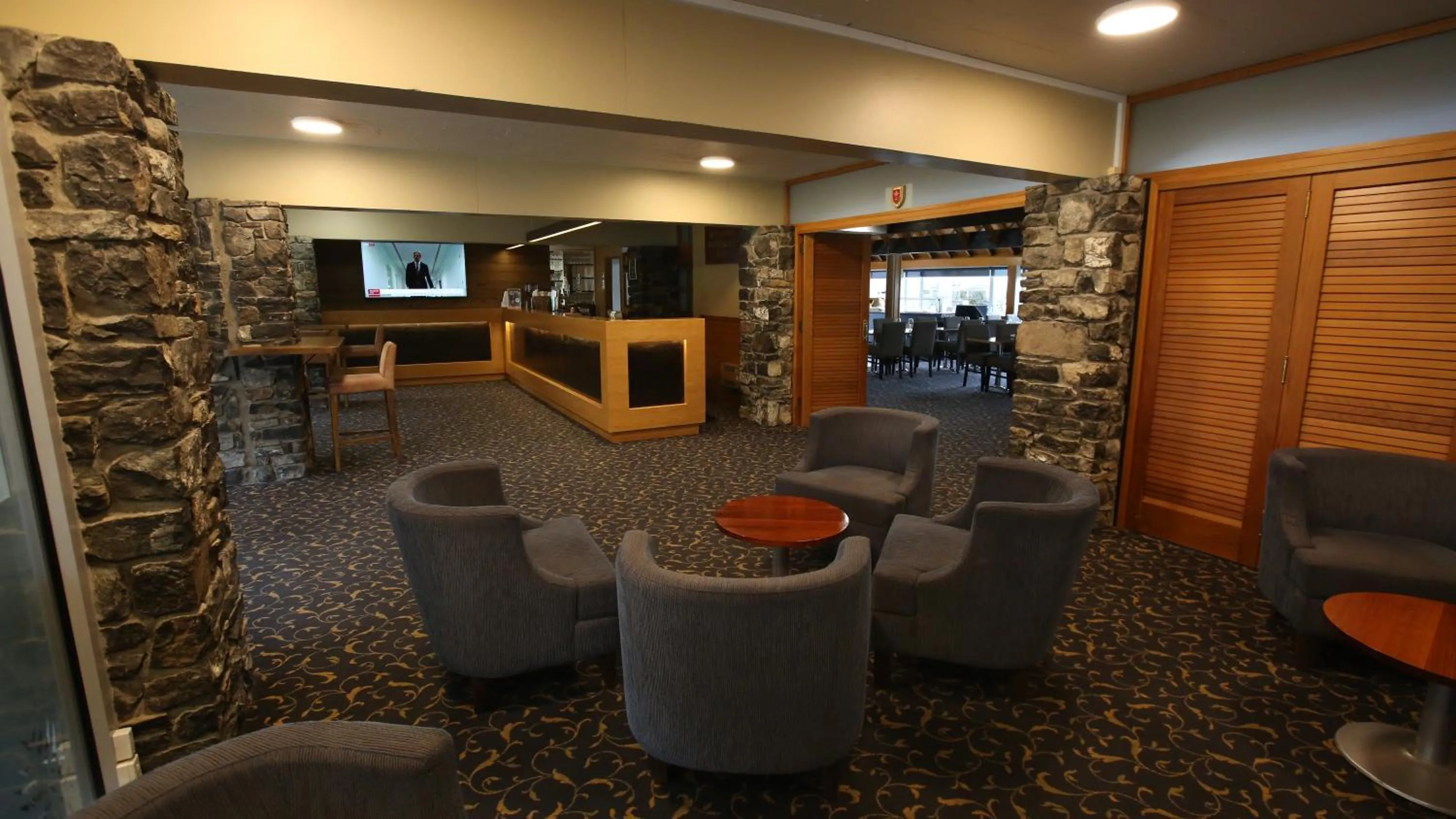 Lounge or bar in Dunedin Leisure Lodge - Distinction