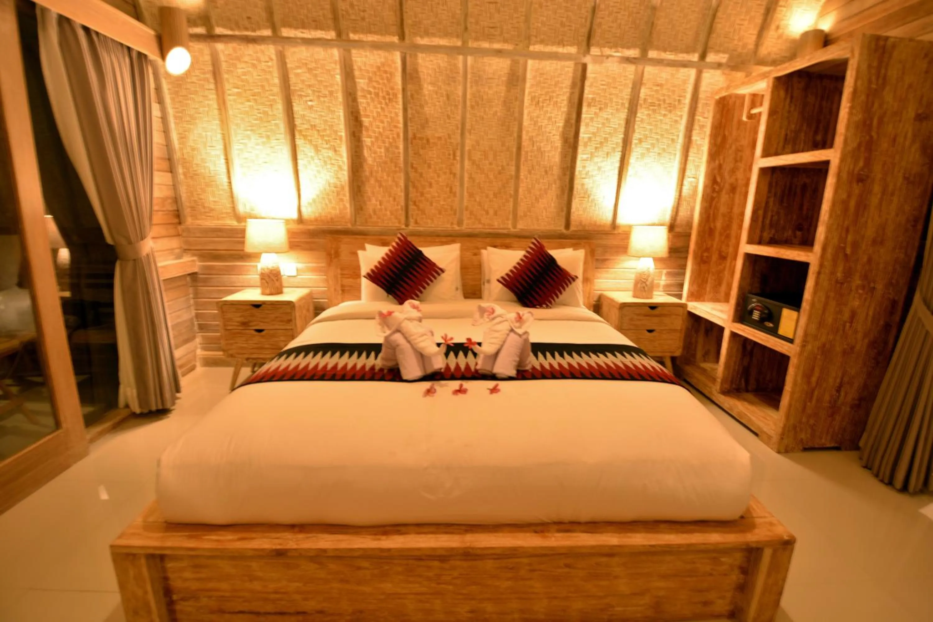 Bed in Kompyang Cottage