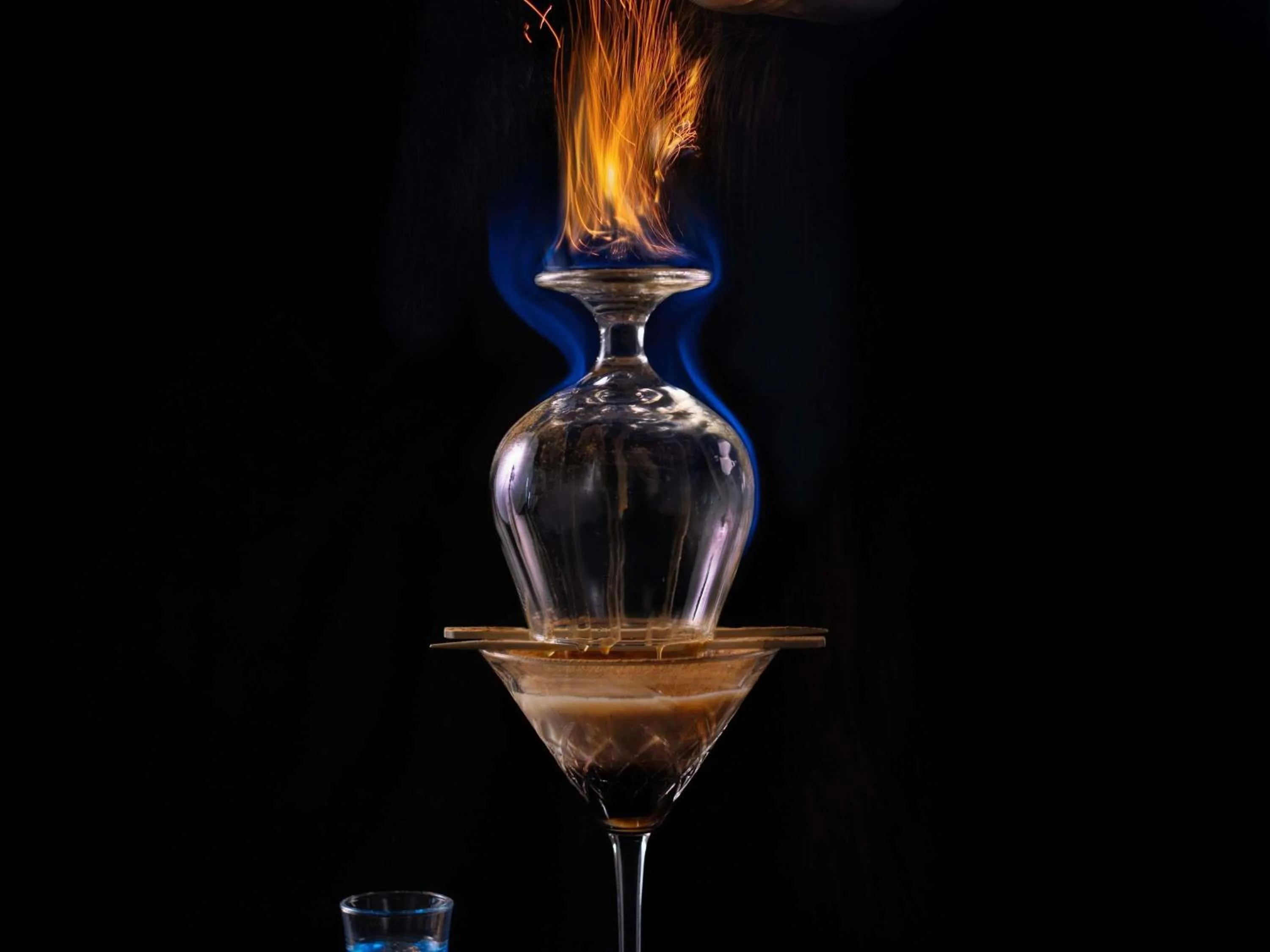 Lounge or bar in Mercure Queenstown Resort