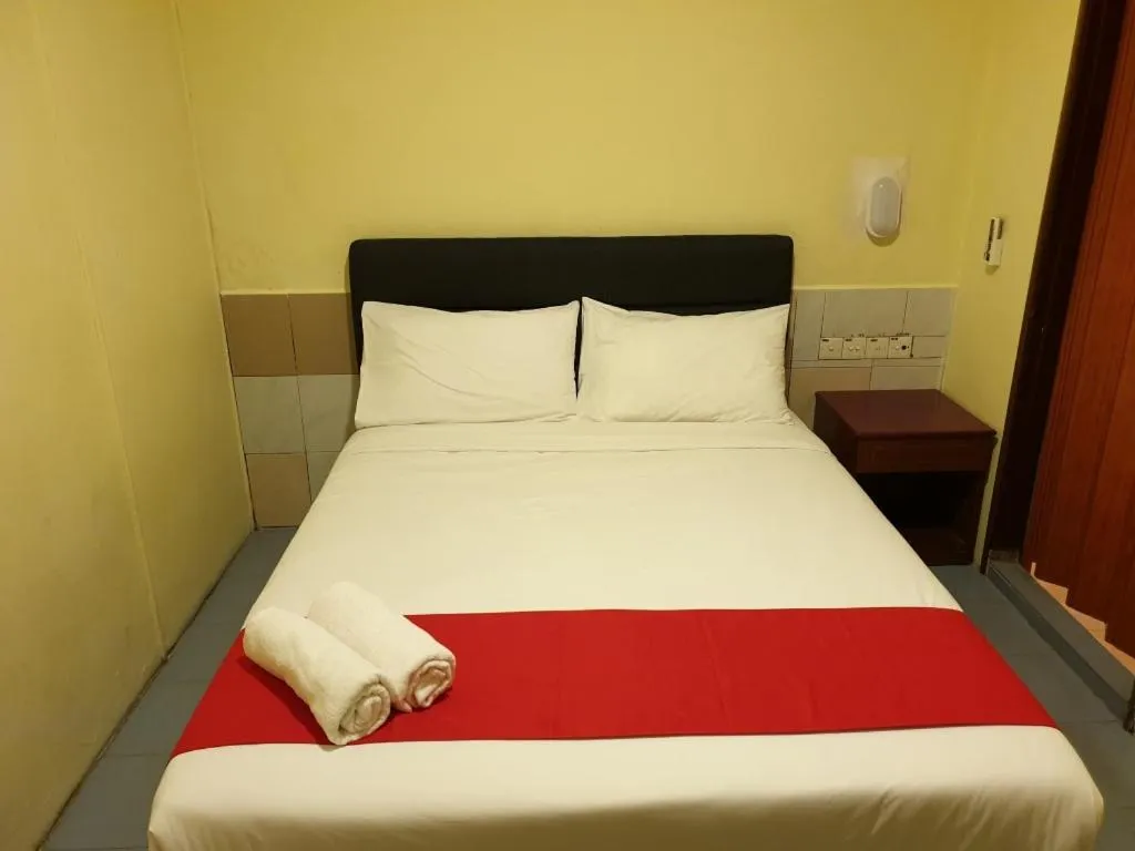Bed in FULLY HOTEL JOHOR JAYA
