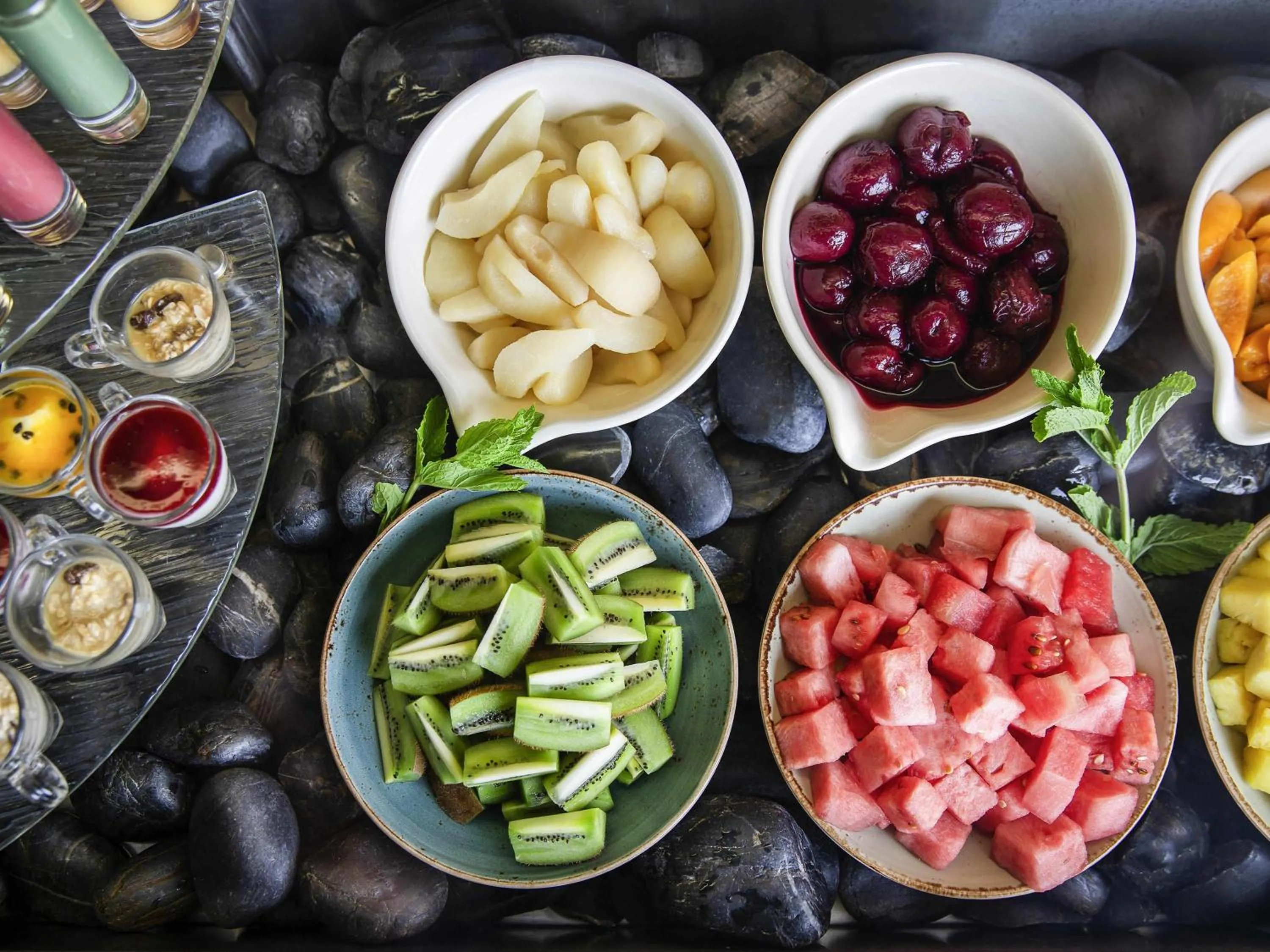 Restaurant/places to eat in Novotel Wellington