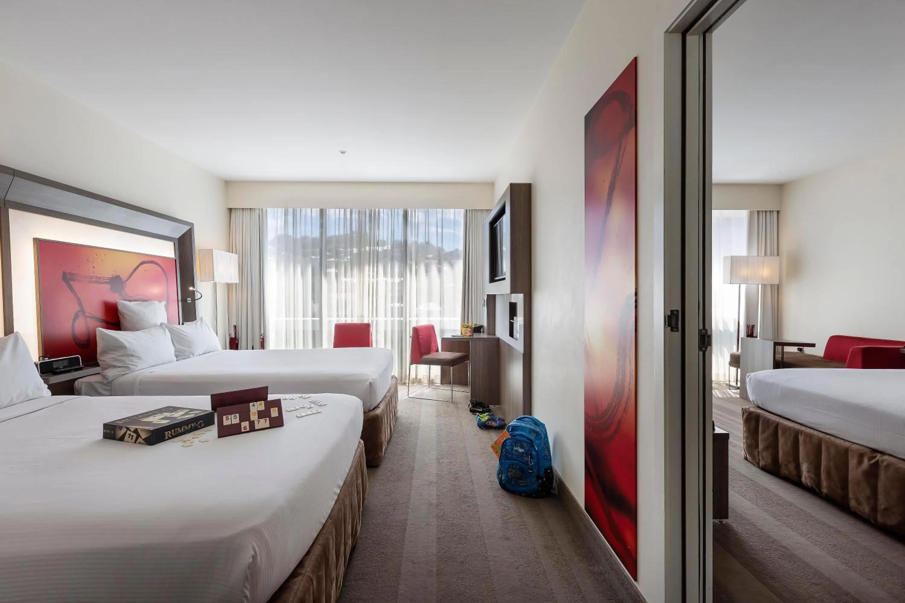 Photo of the whole room, Bed in Novotel Wellington