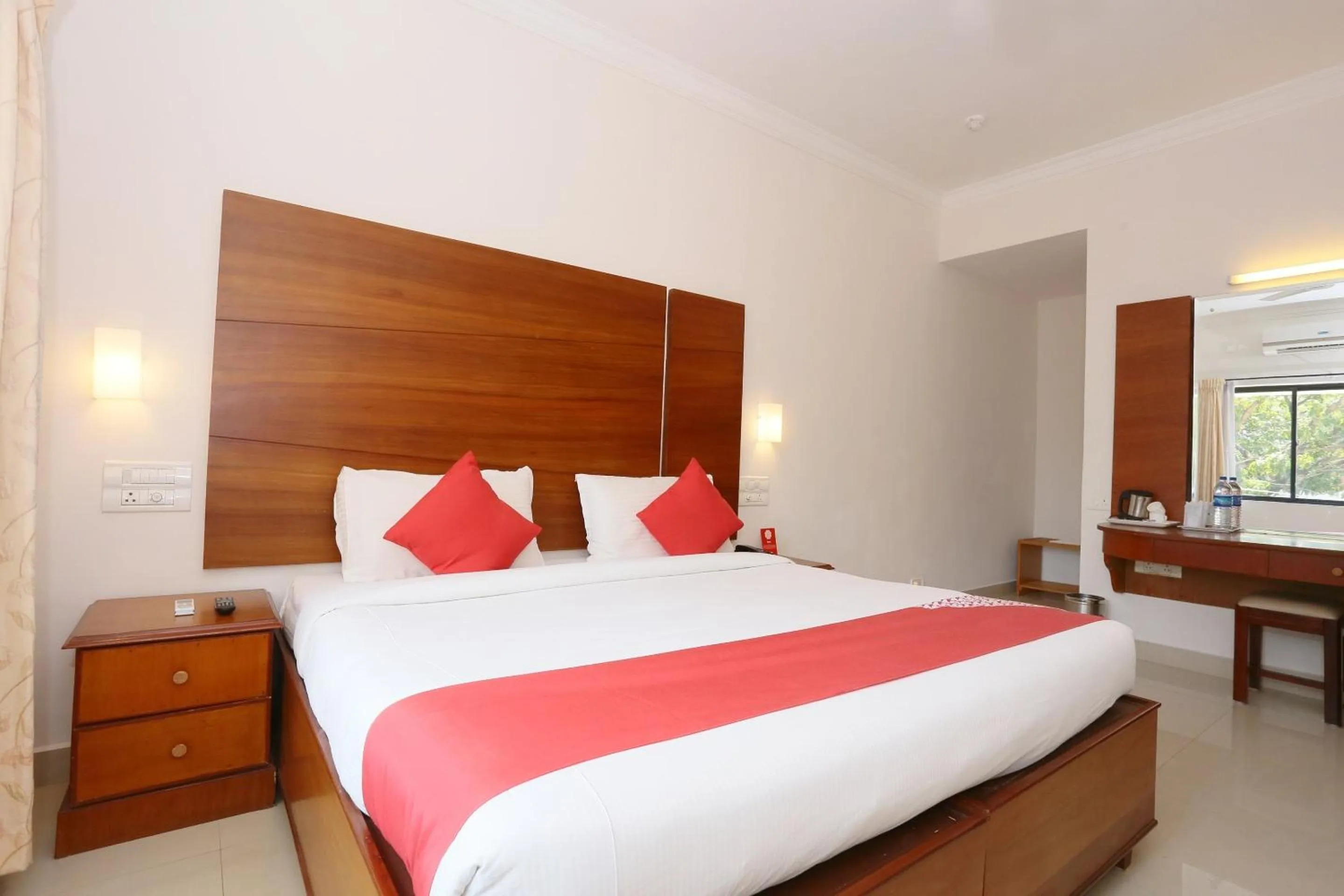 Bedroom, Bed in Townhouse Dona Castle