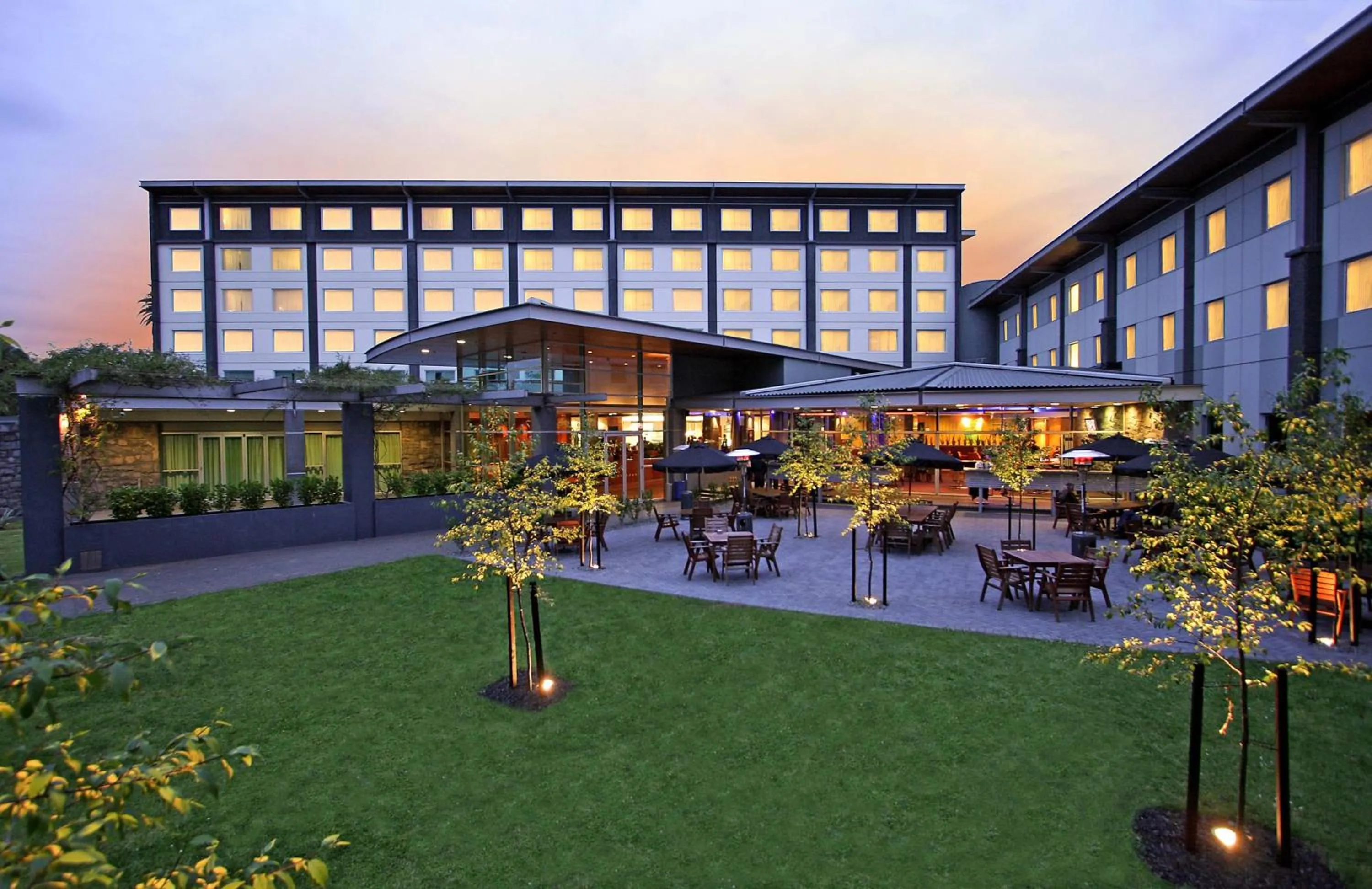 Property building in Novotel Auckland Ellerslie