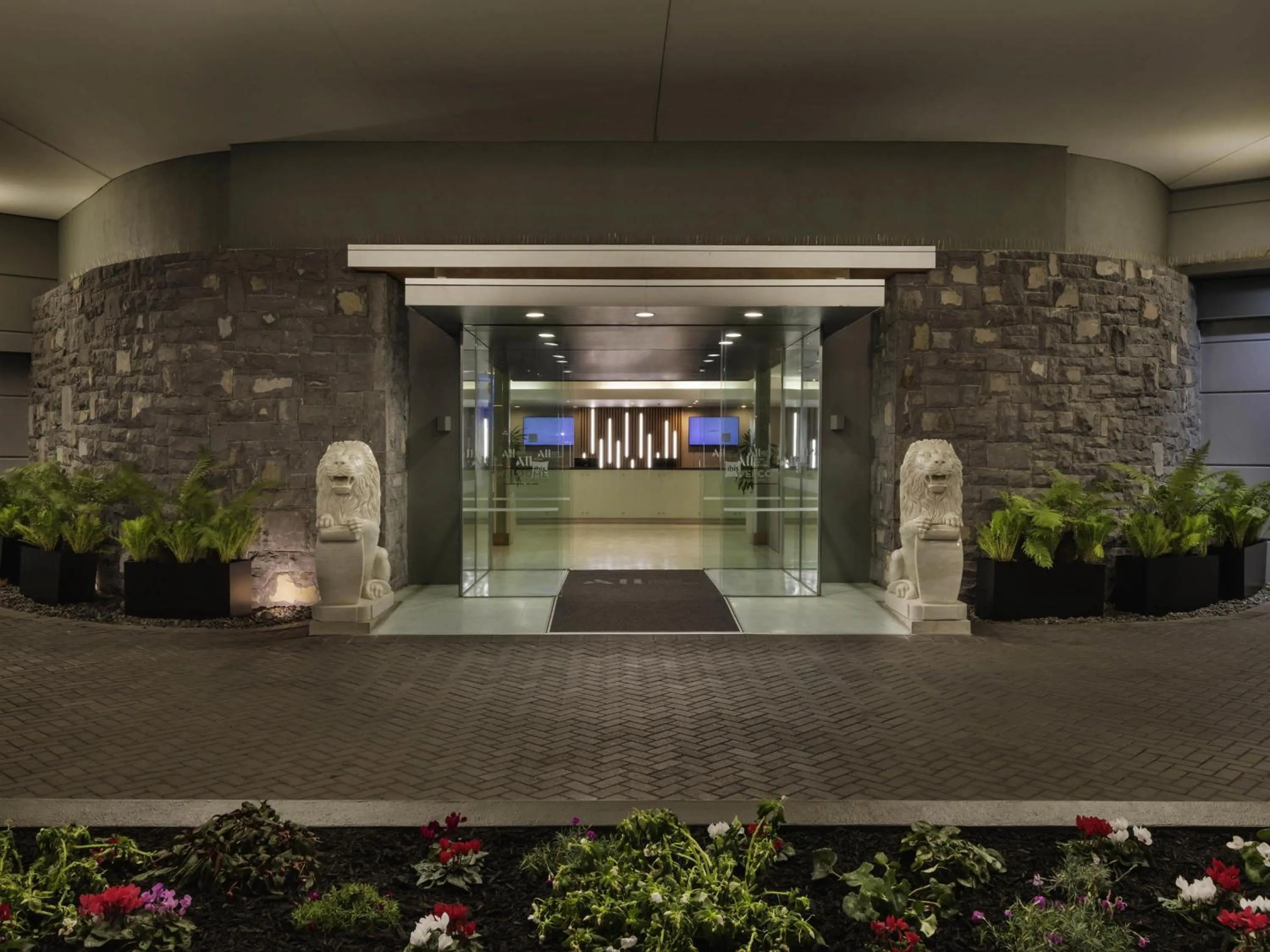 Property building in Novotel Auckland Ellerslie