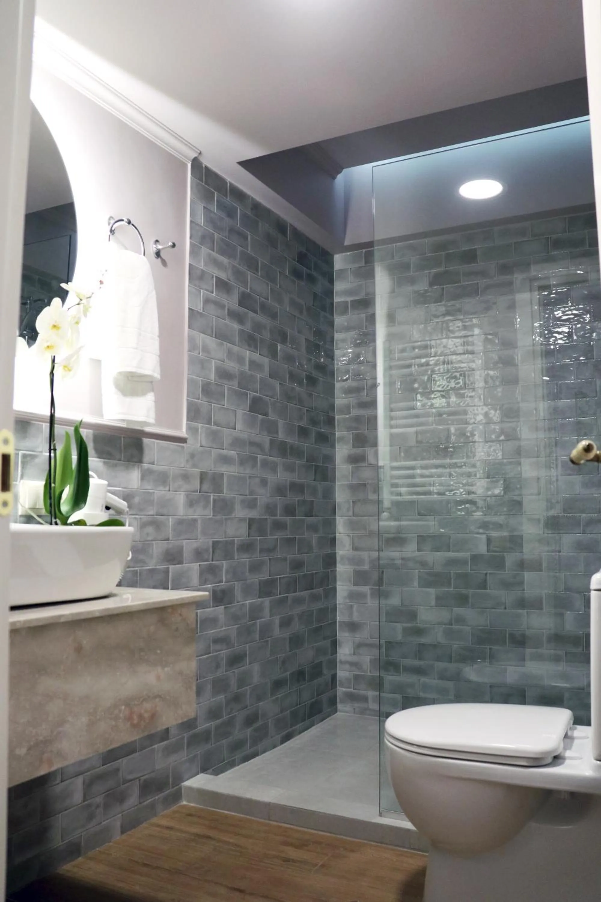 Omart Hotel - Gallery