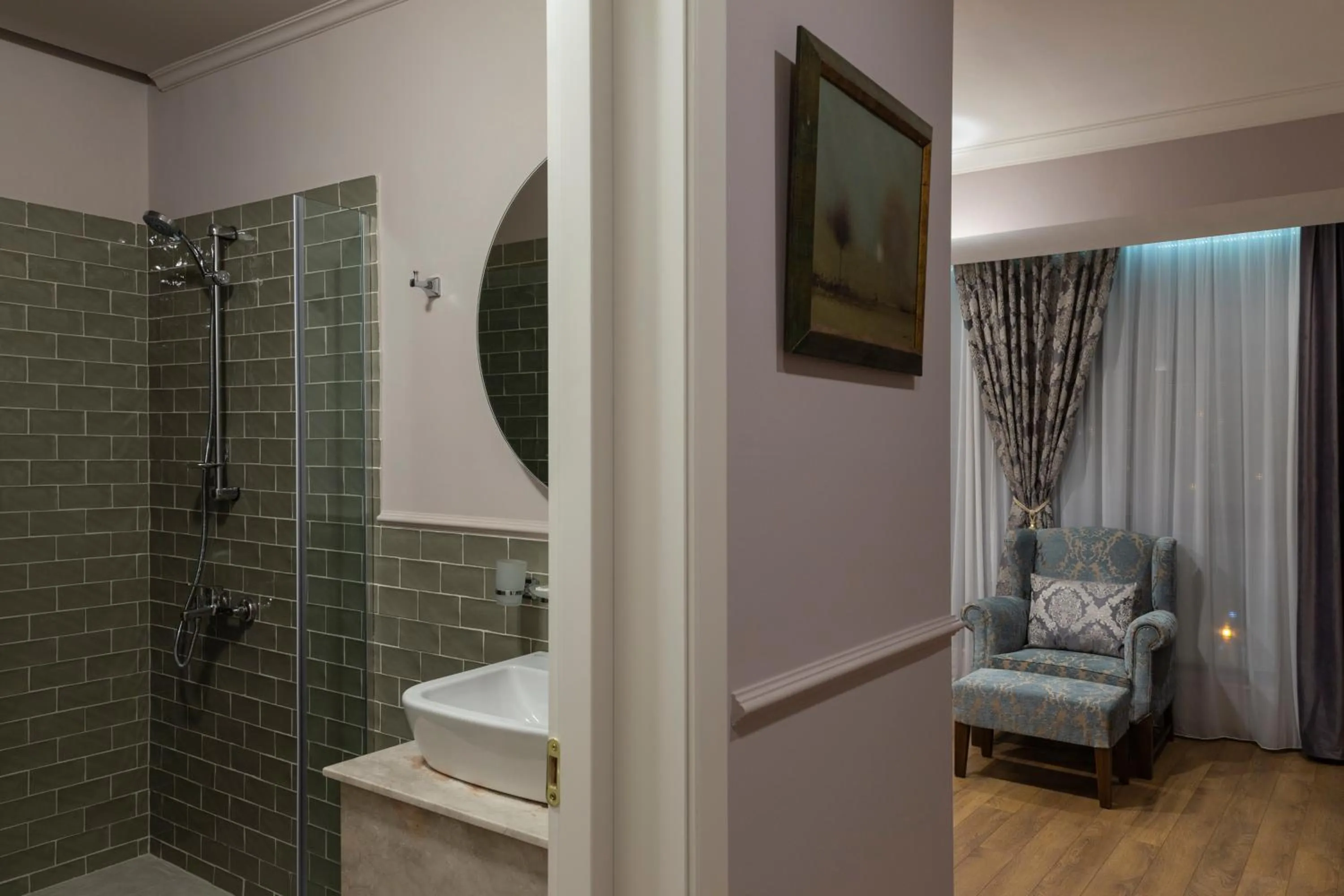 Omart Hotel - Gallery