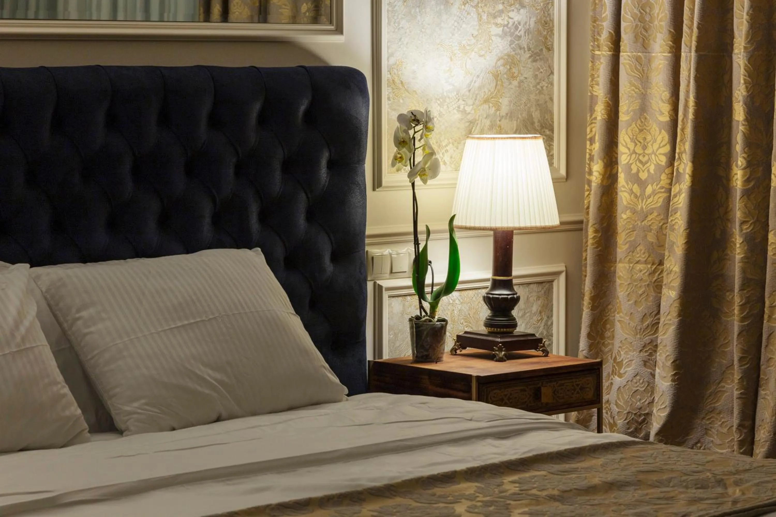 Bed in Omart Hotel - Gallery