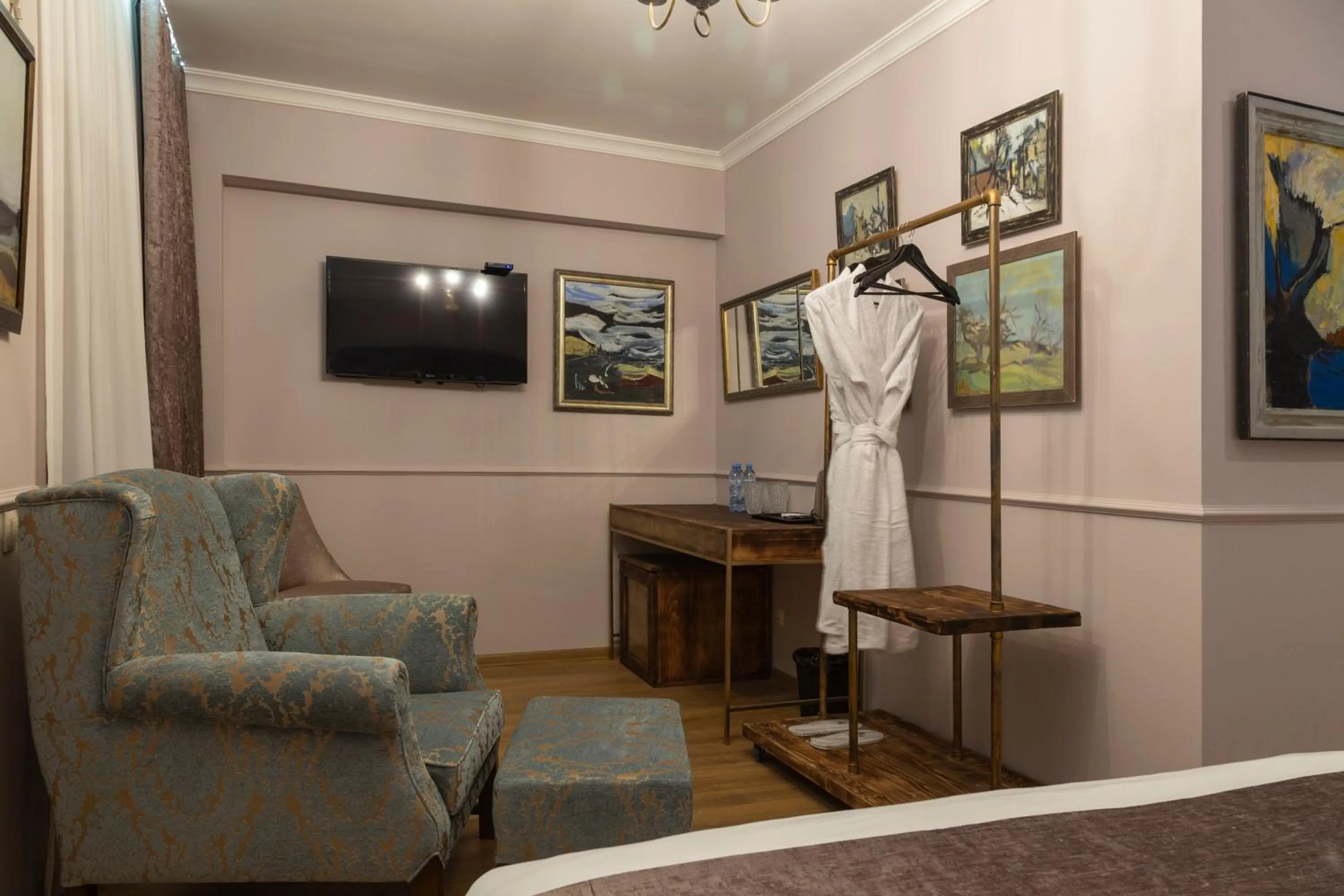 Omart Hotel - Gallery