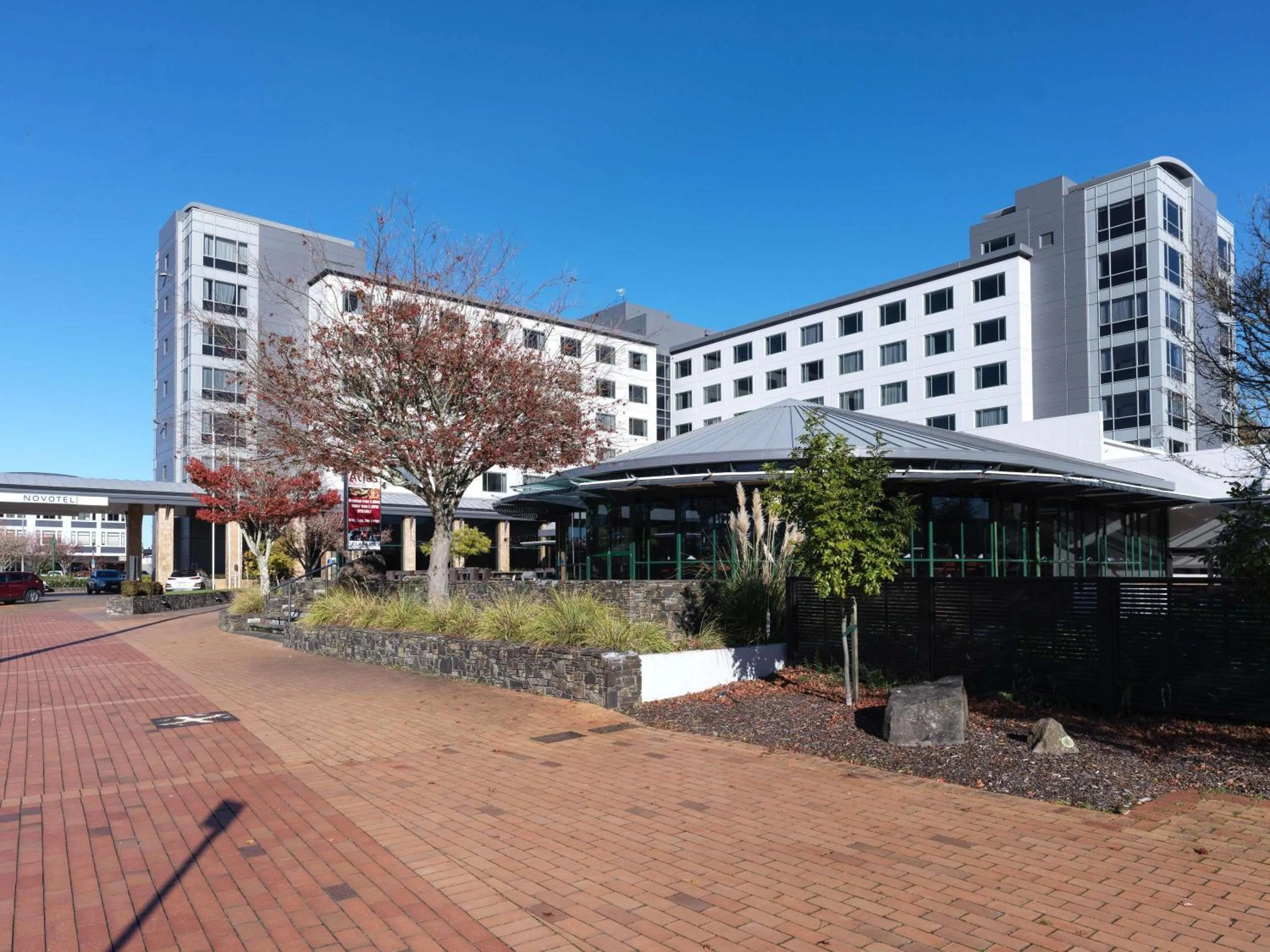 Property building in Novotel Rotorua Lakeside