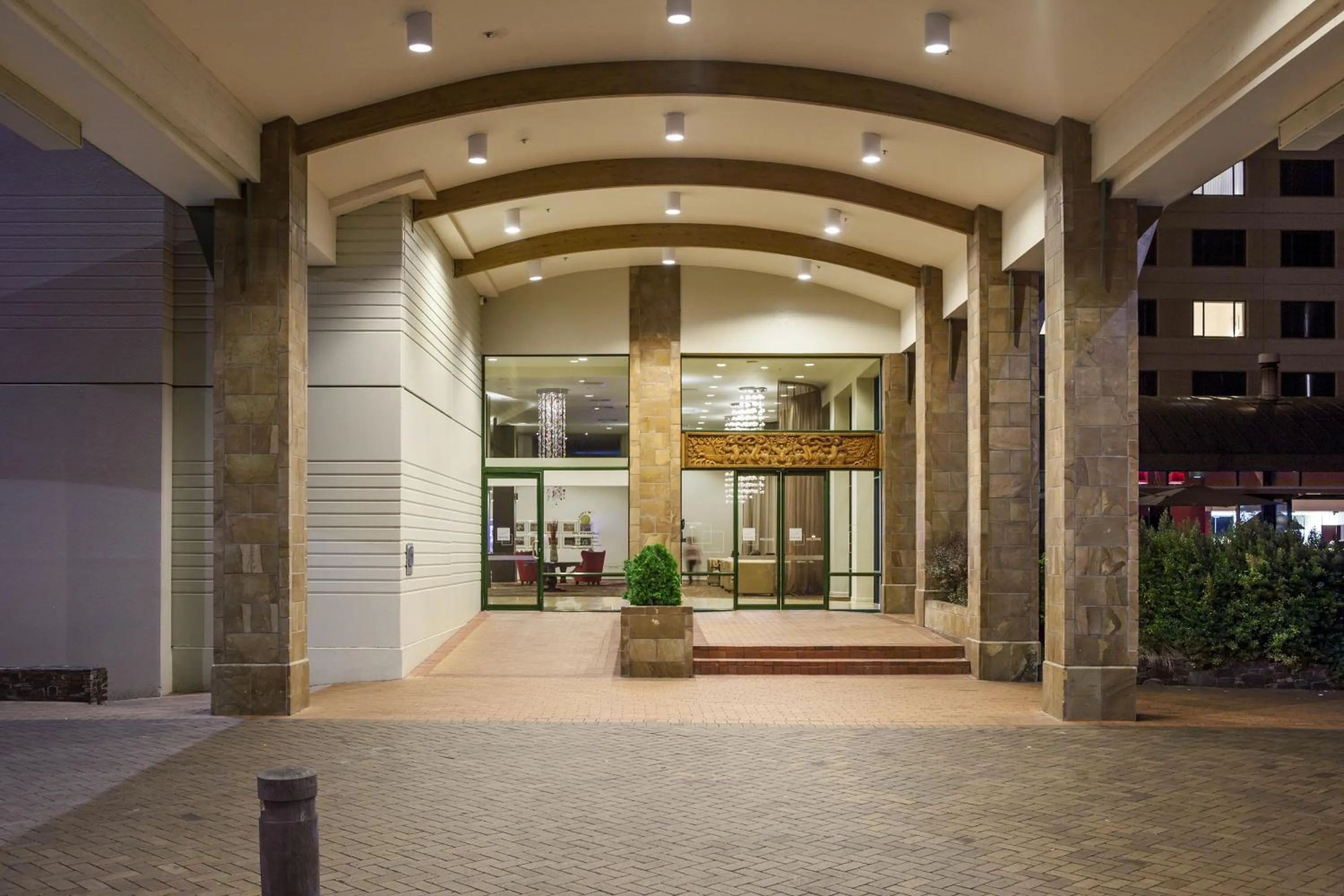 Facade/entrance in Novotel Rotorua Lakeside