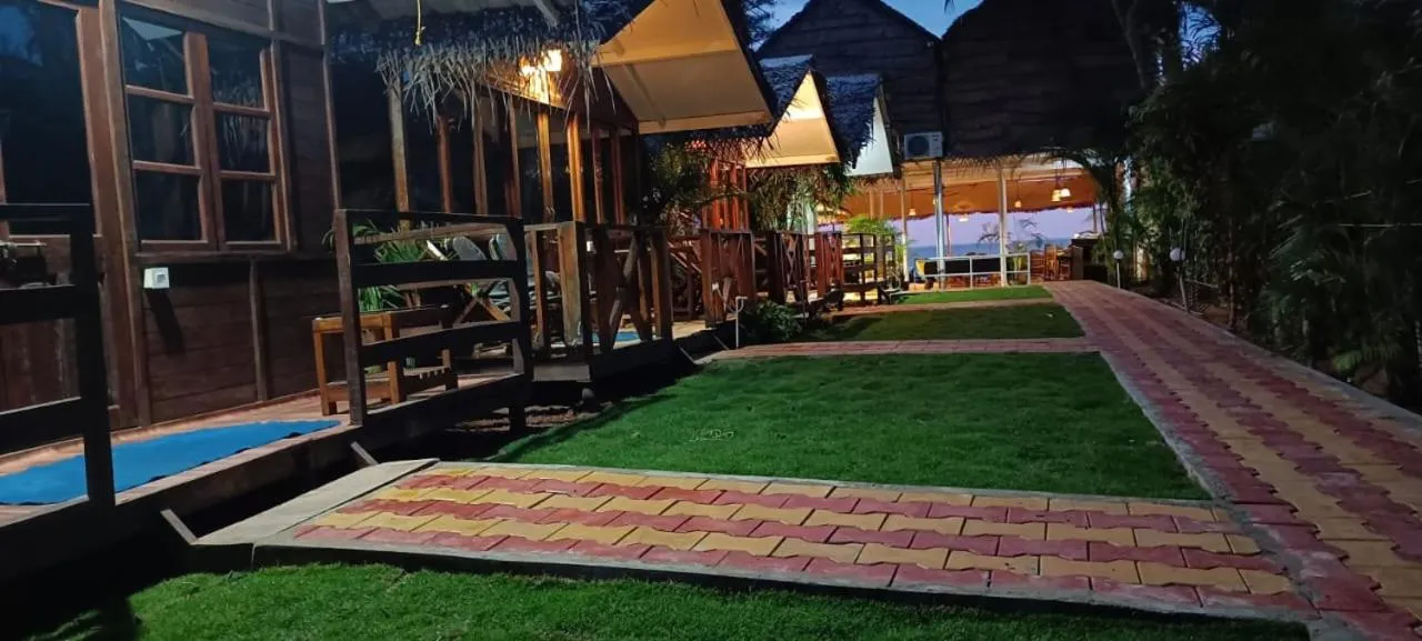 Seascape by Sand Sapphire