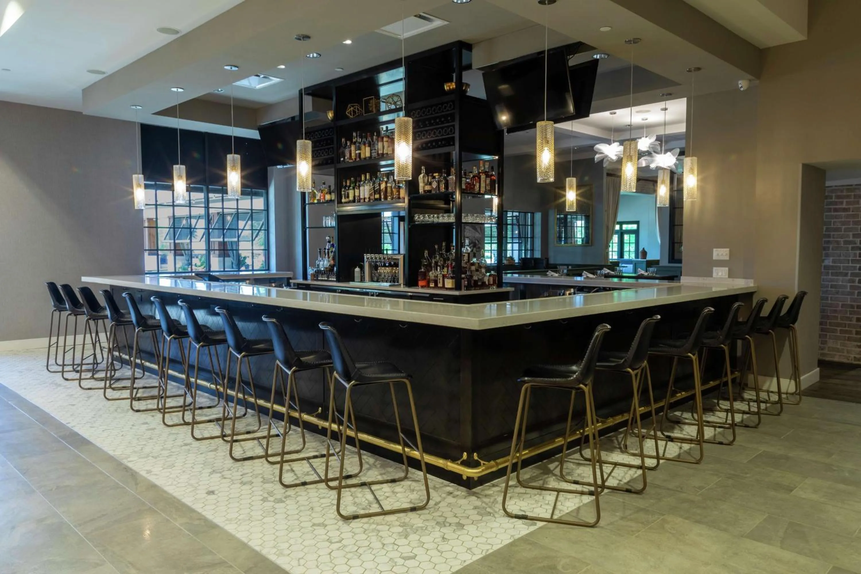 Lounge or bar in Hilton Garden Inn Spartanburg