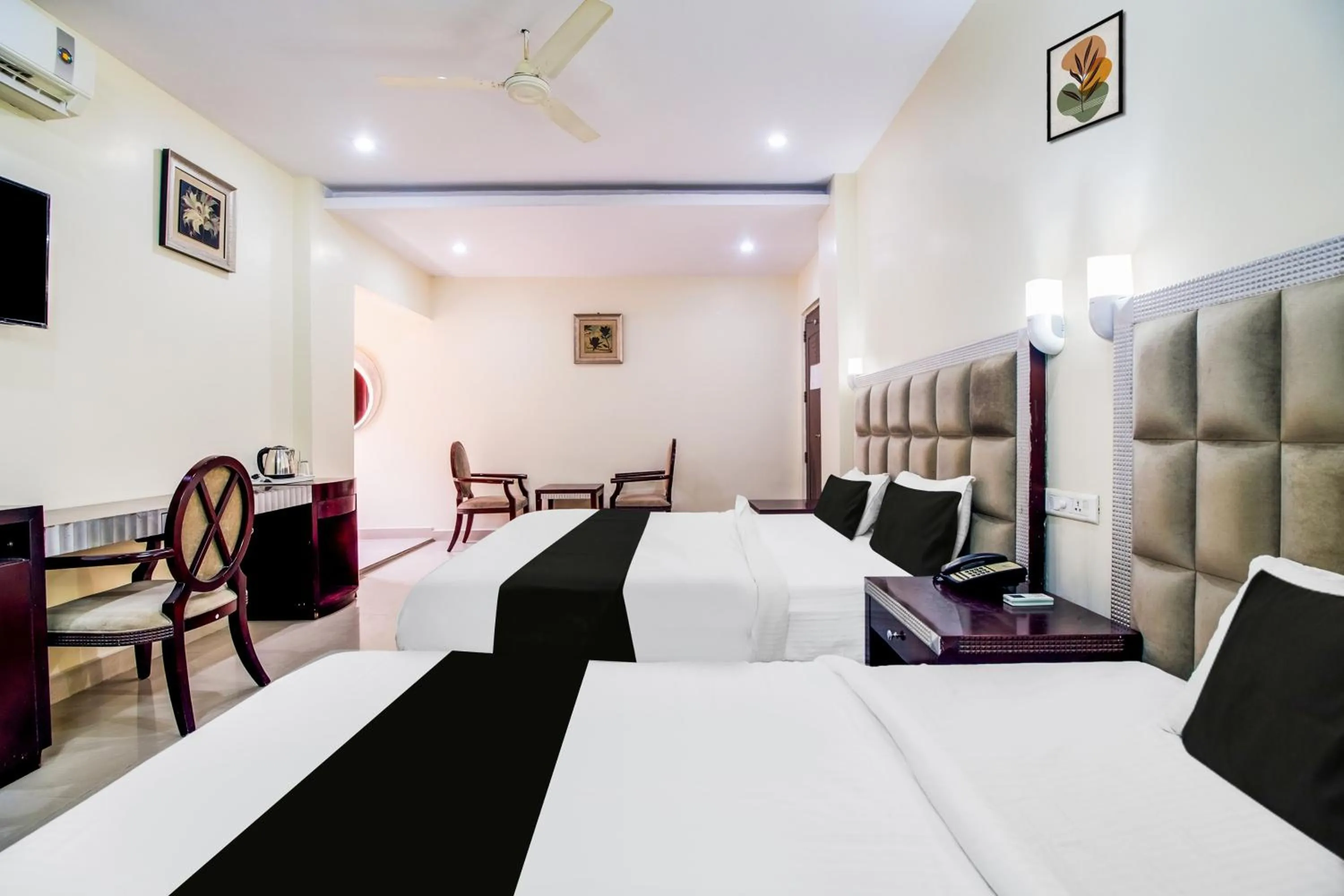 Bedroom, Bed in Super Townhouse Gajuwaka Near CMR Mall