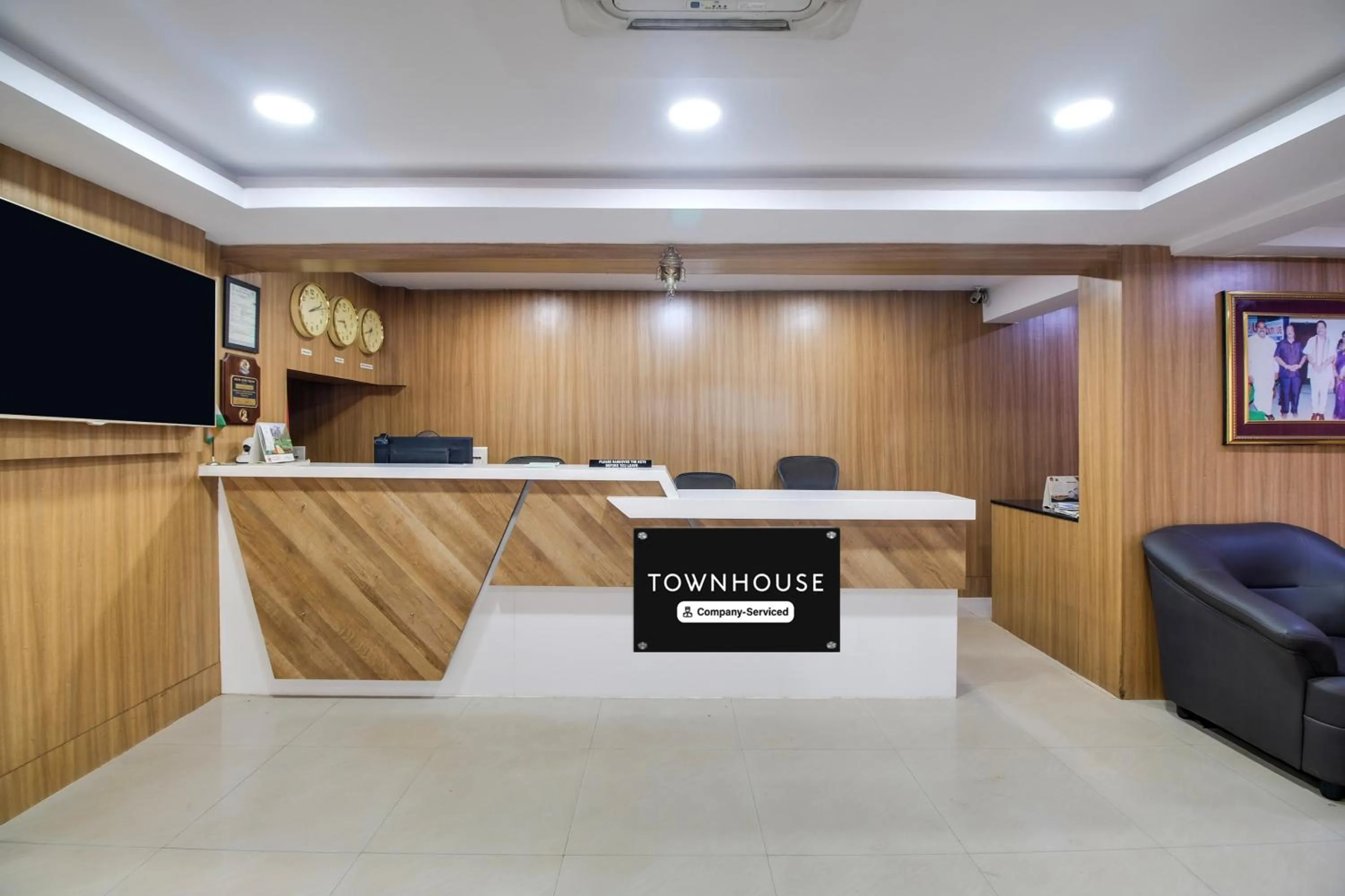 Lobby or reception in Super Townhouse Gajuwaka Near CMR Mall