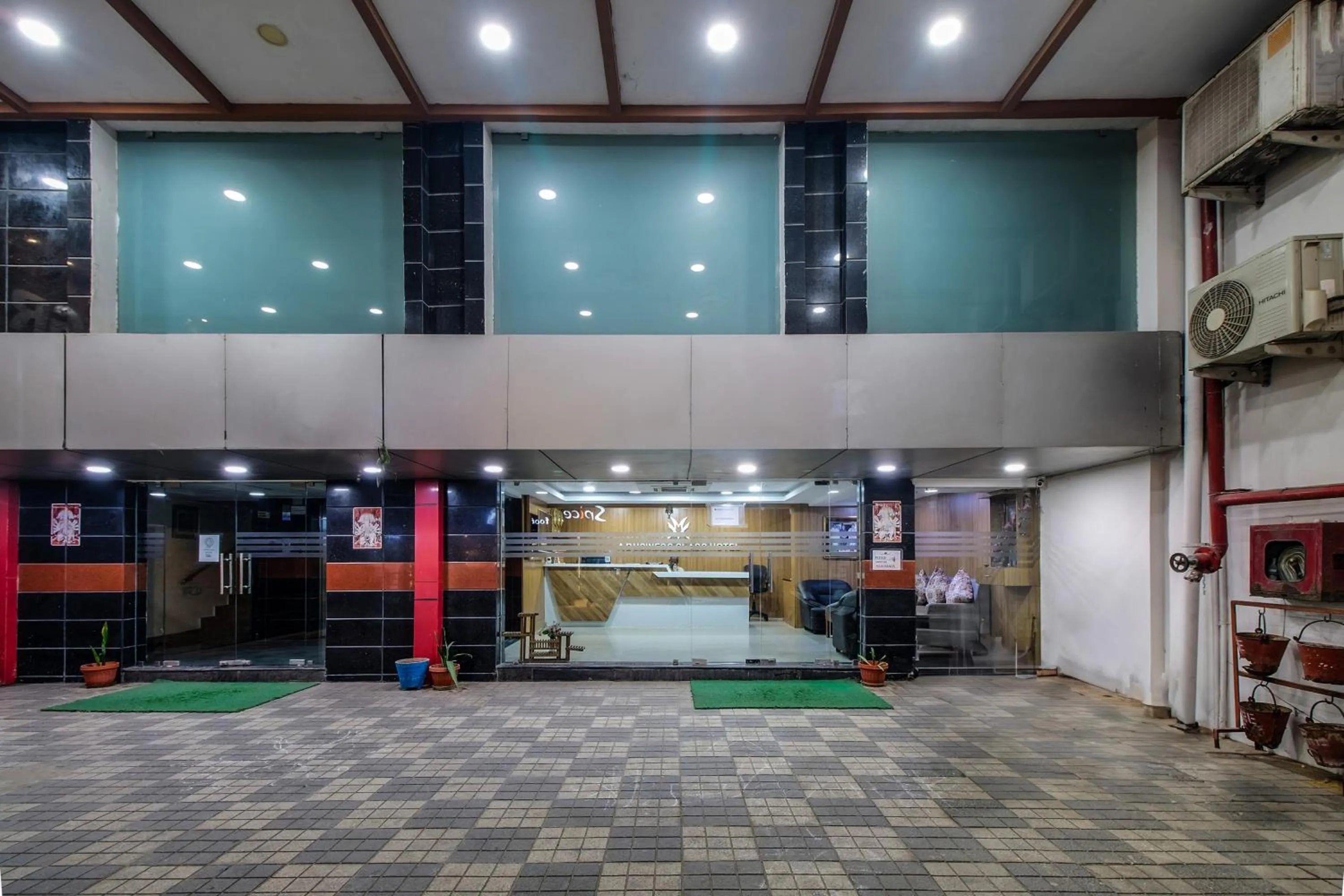 Facade/entrance in Super Townhouse Gajuwaka Near CMR Mall