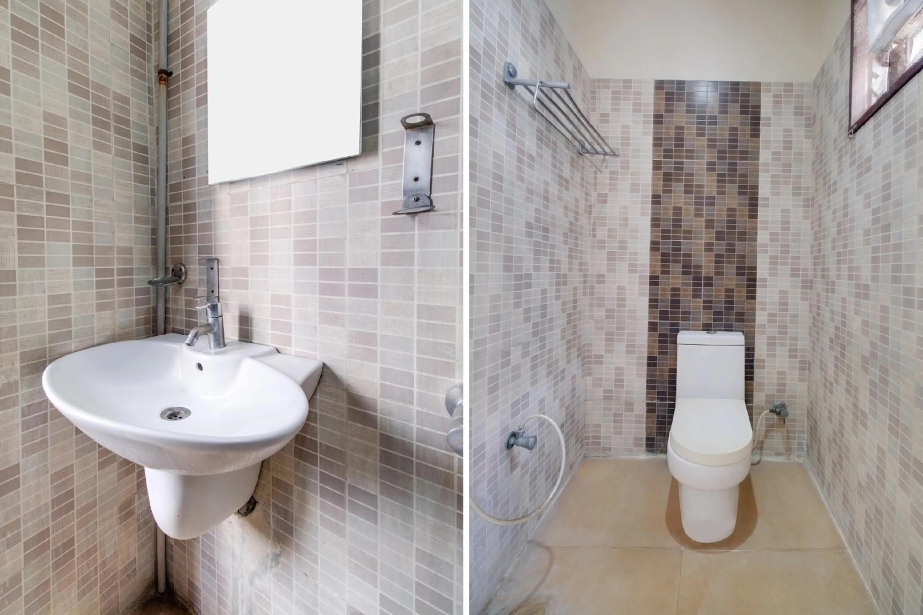 Bathroom in Super Townhouse Gajuwaka Near CMR Mall