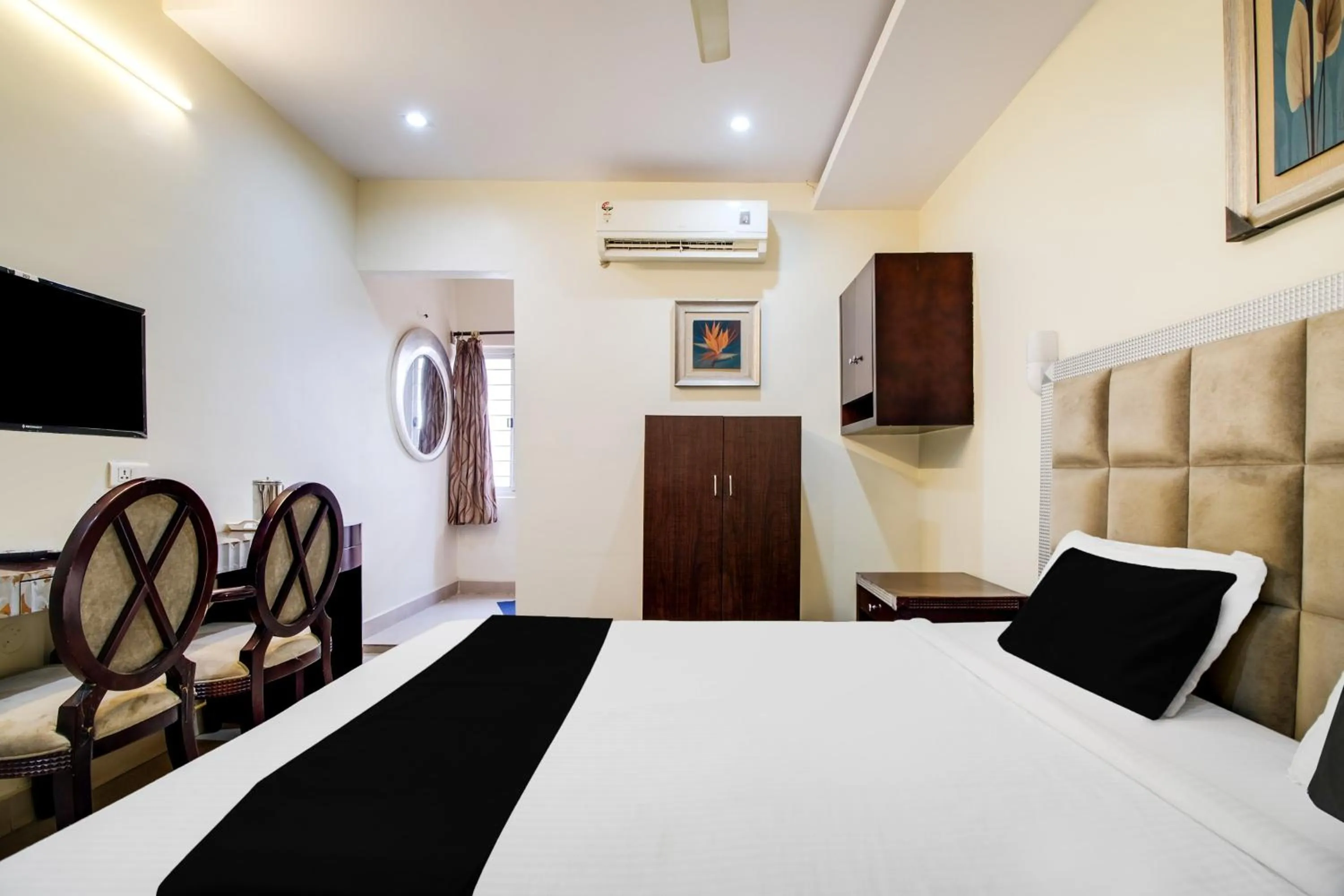 Bedroom, Bed in Super Townhouse Gajuwaka Near CMR Mall