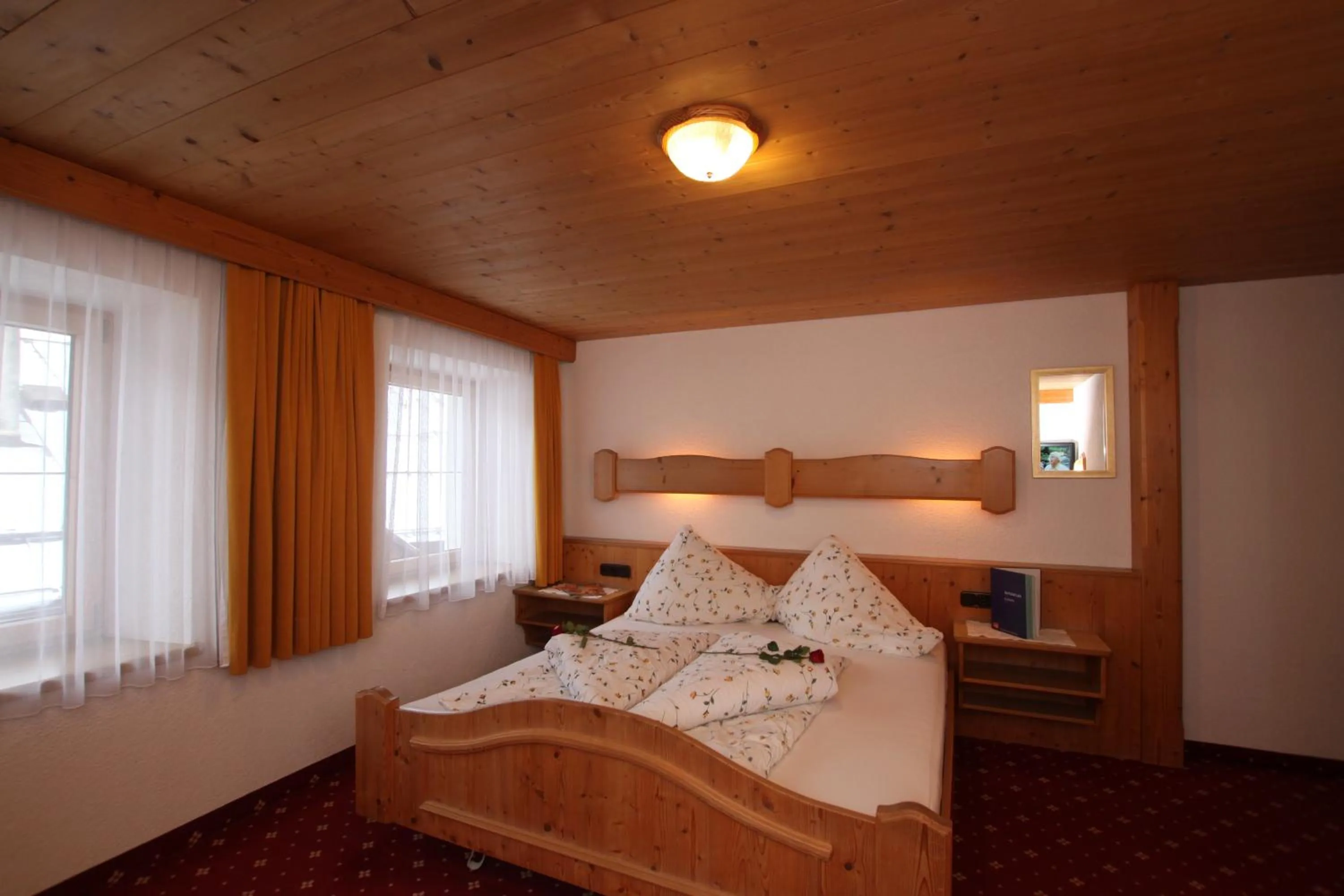 Bed in Gästeheim Anni Winkler