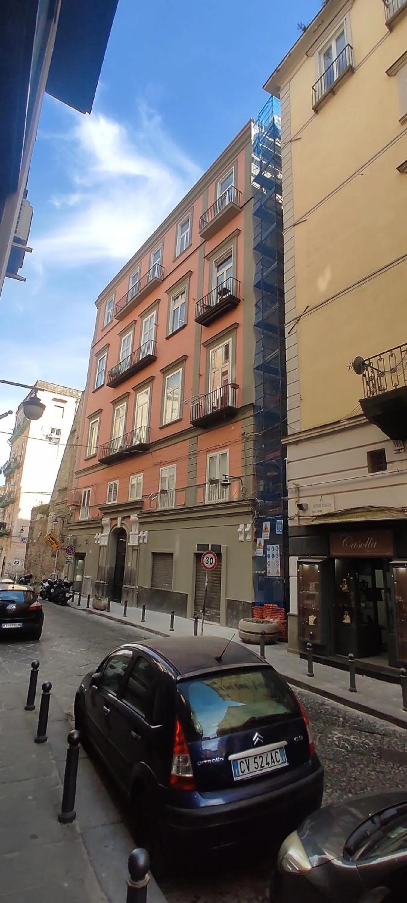 Property building in Civico13