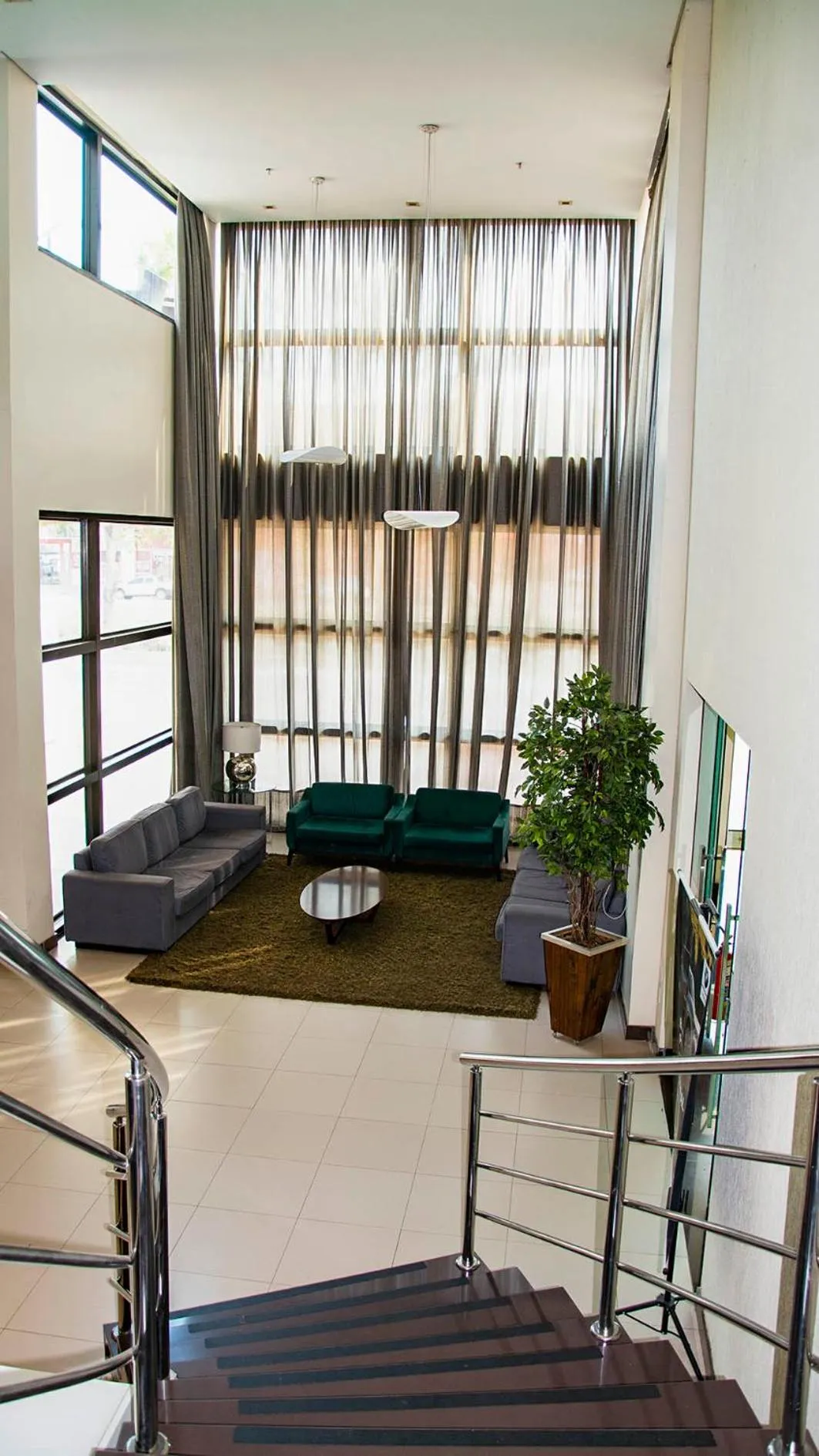 Living room in Golden Plaza Hotel