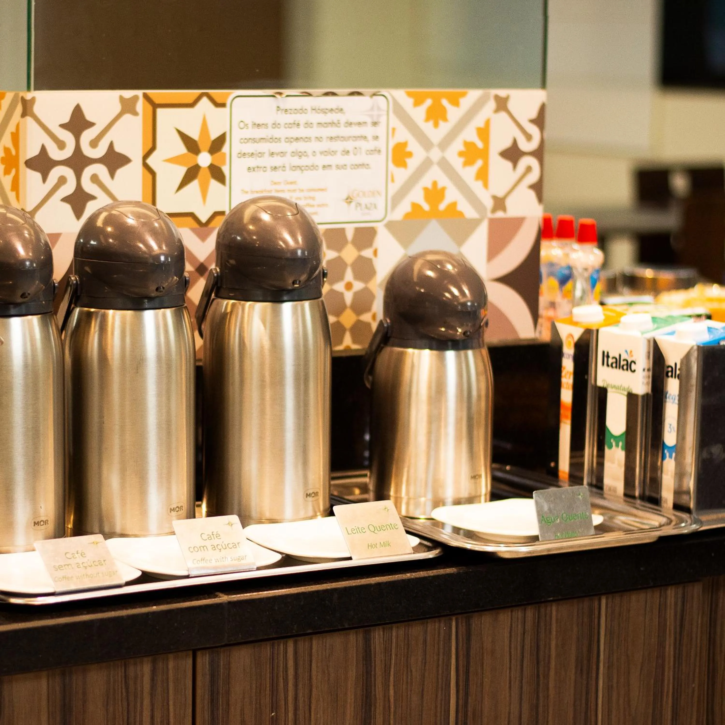 Breakfast in Golden Plaza Hotel