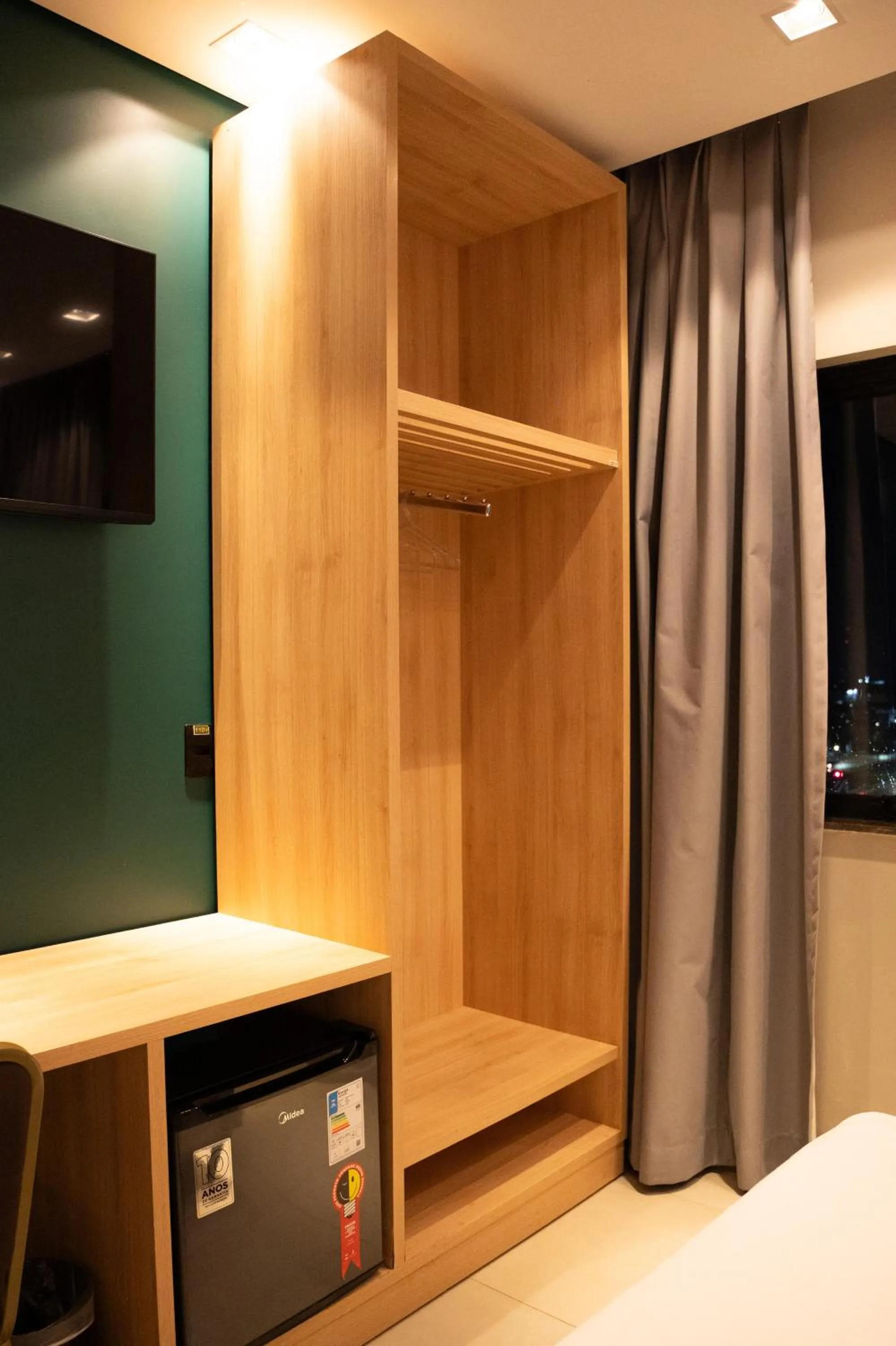 Bedroom in Golden Plaza Hotel