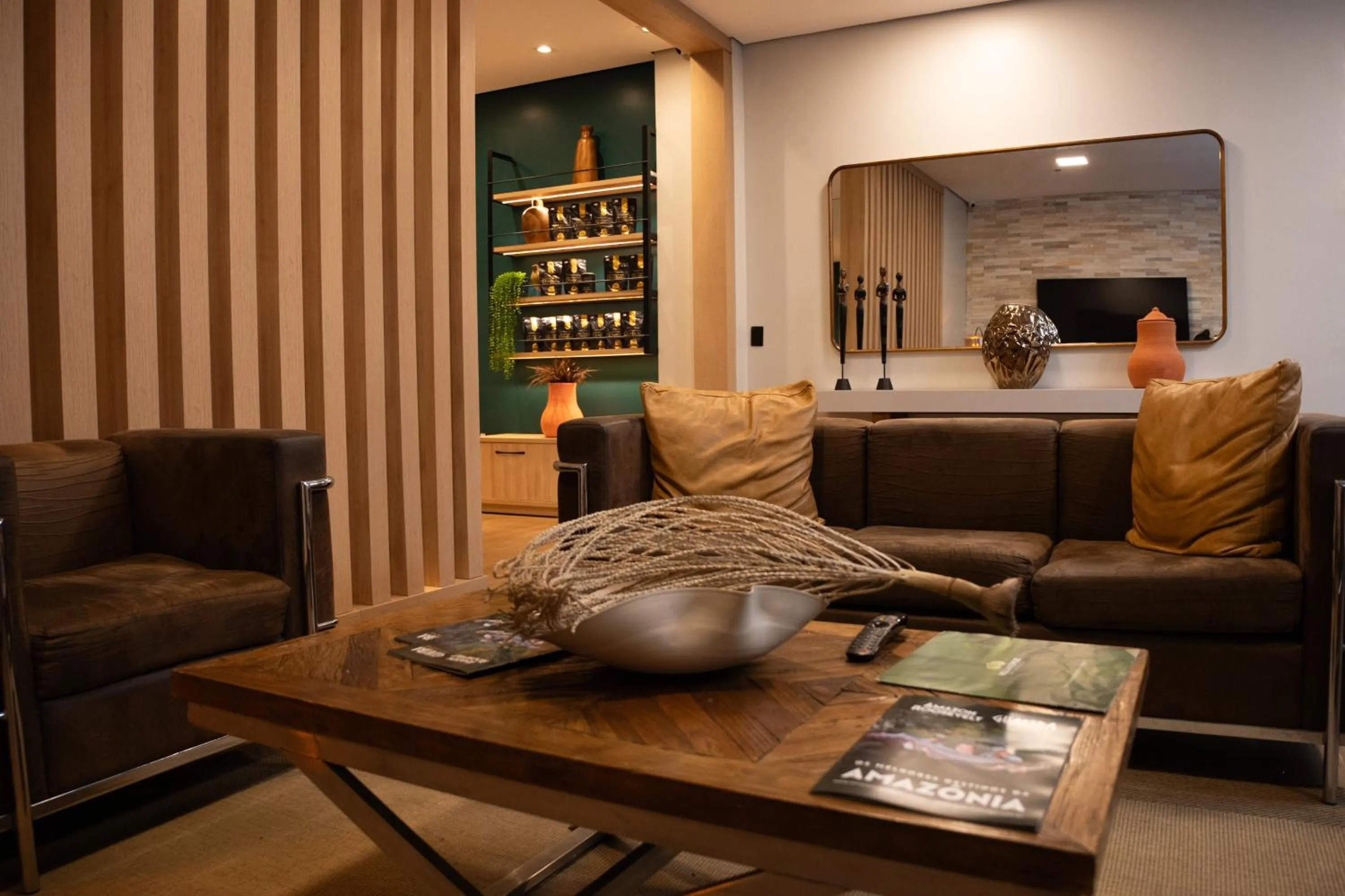 Facade/entrance in Golden Plaza Hotel