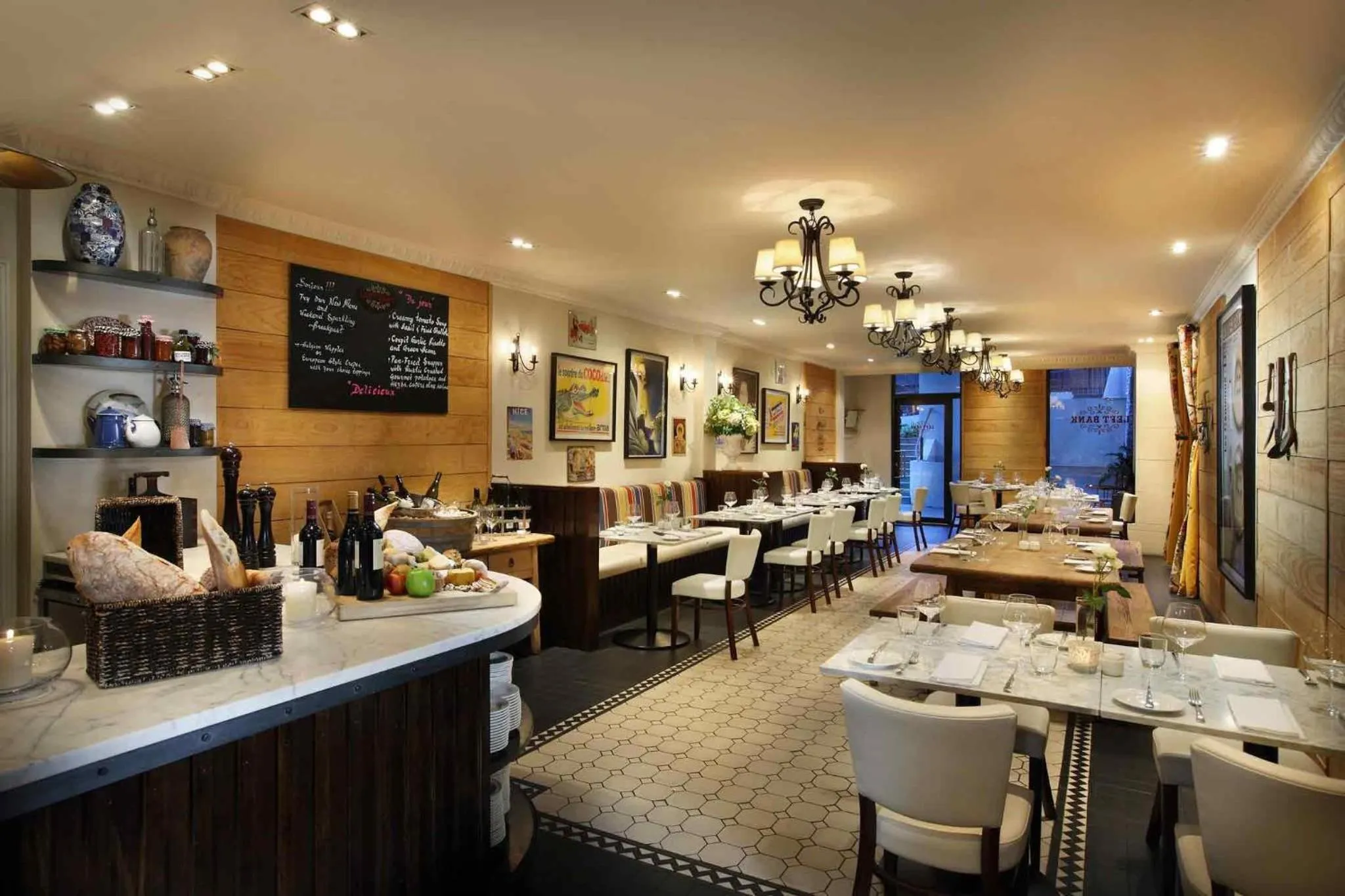 Restaurant/places to eat in Sofitel Queenstown Hotel & Spa