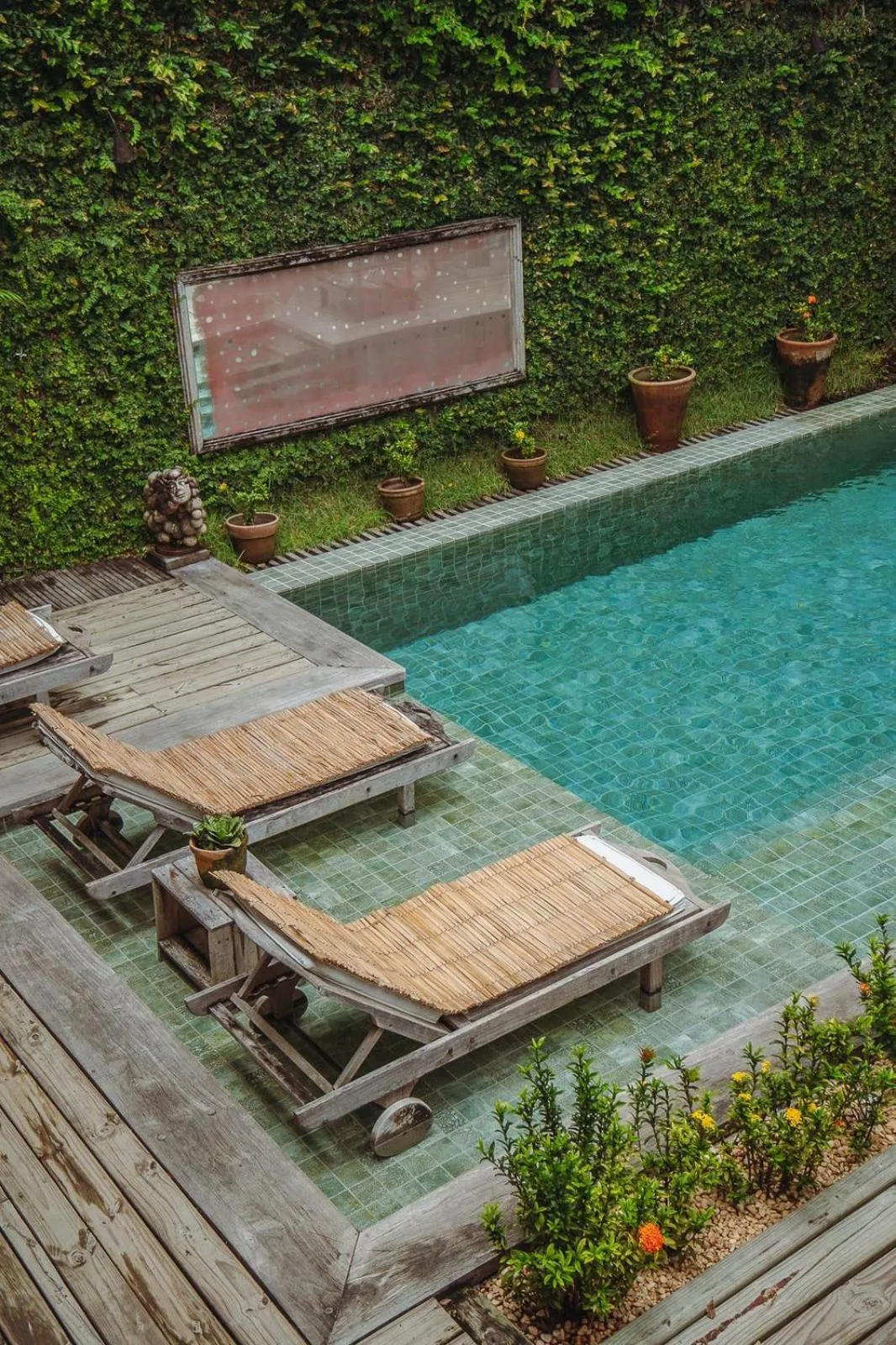 Swimming pool in Pousada Encantada