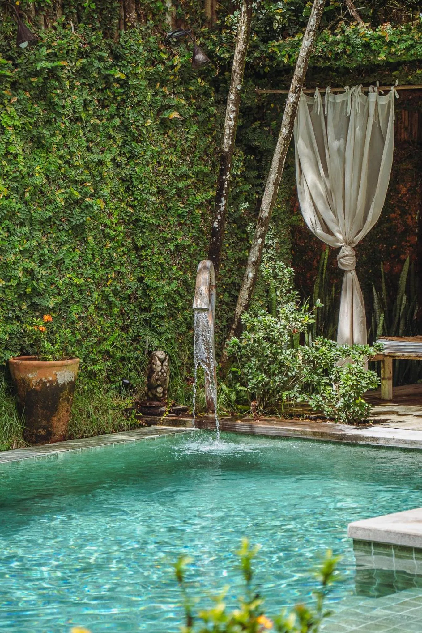 Day in Pousada Encantada