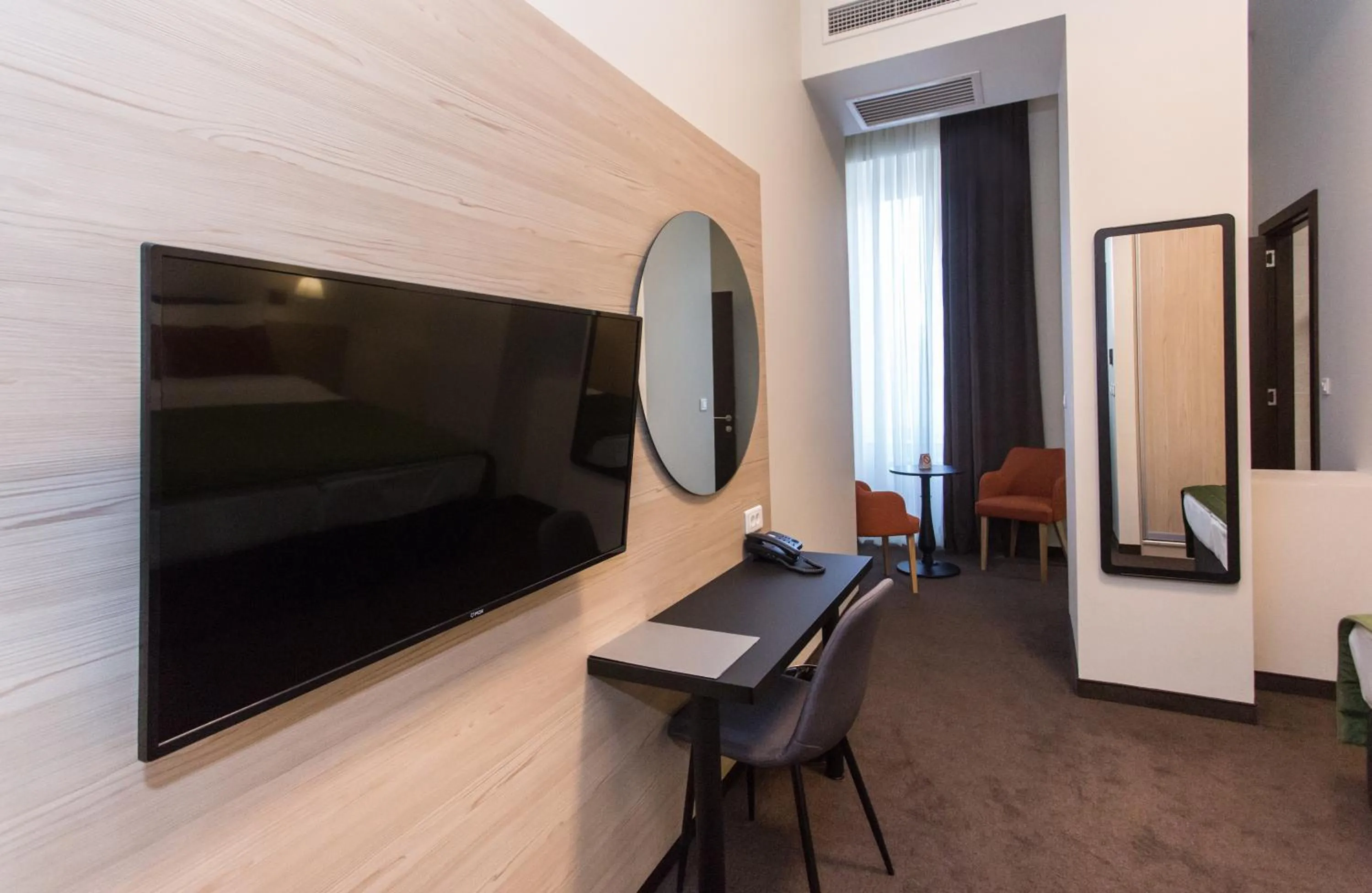 TV and multimedia in Hotel Grand Hedonist