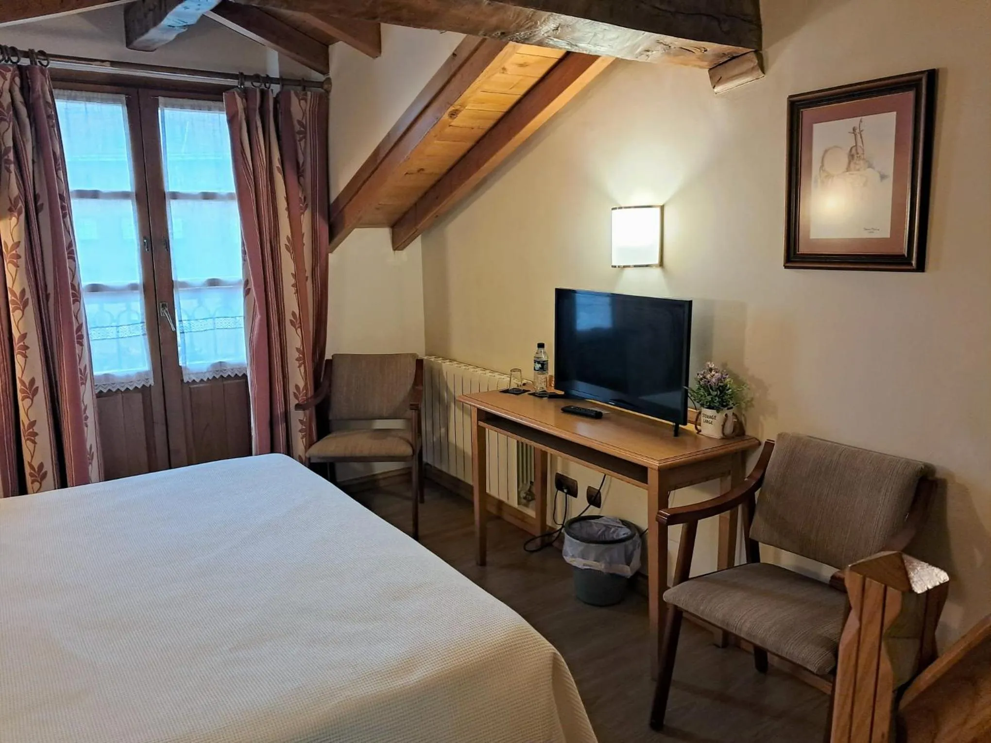 Bed in Hotel San Roque