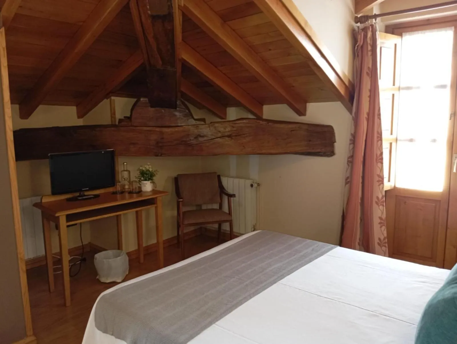 Bed in Hotel San Roque