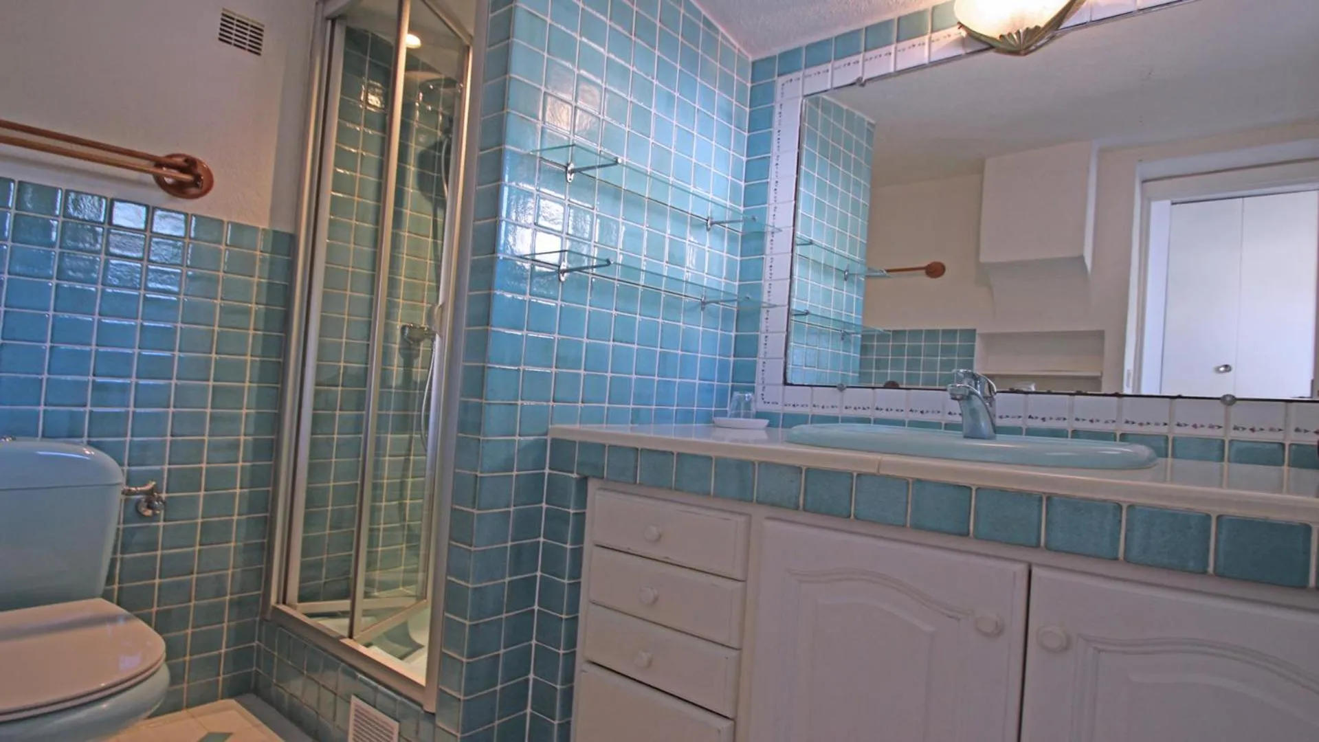 Bathroom in Villa Rico