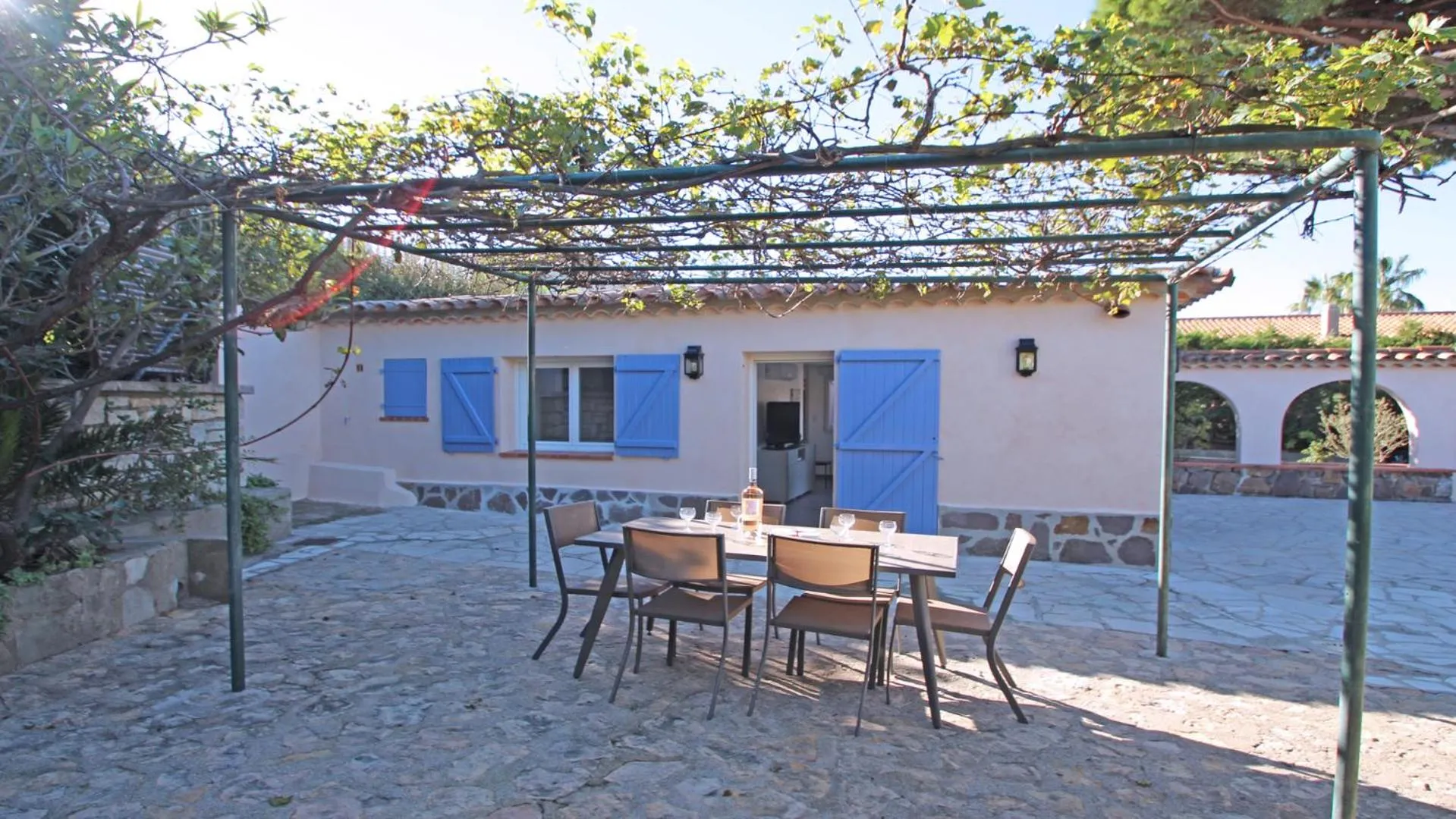 Patio in Villa Rico
